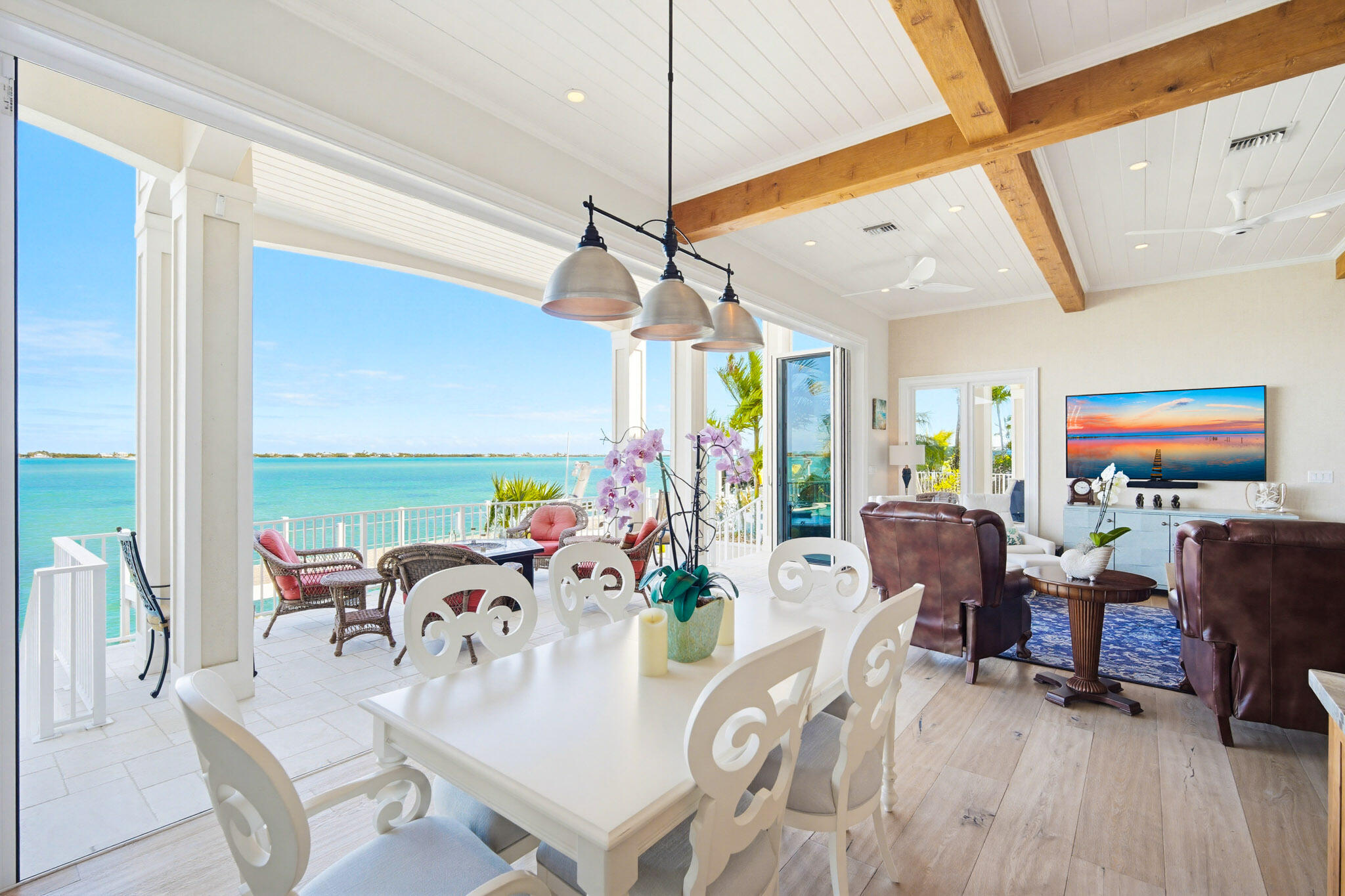 421 La Fitte Road