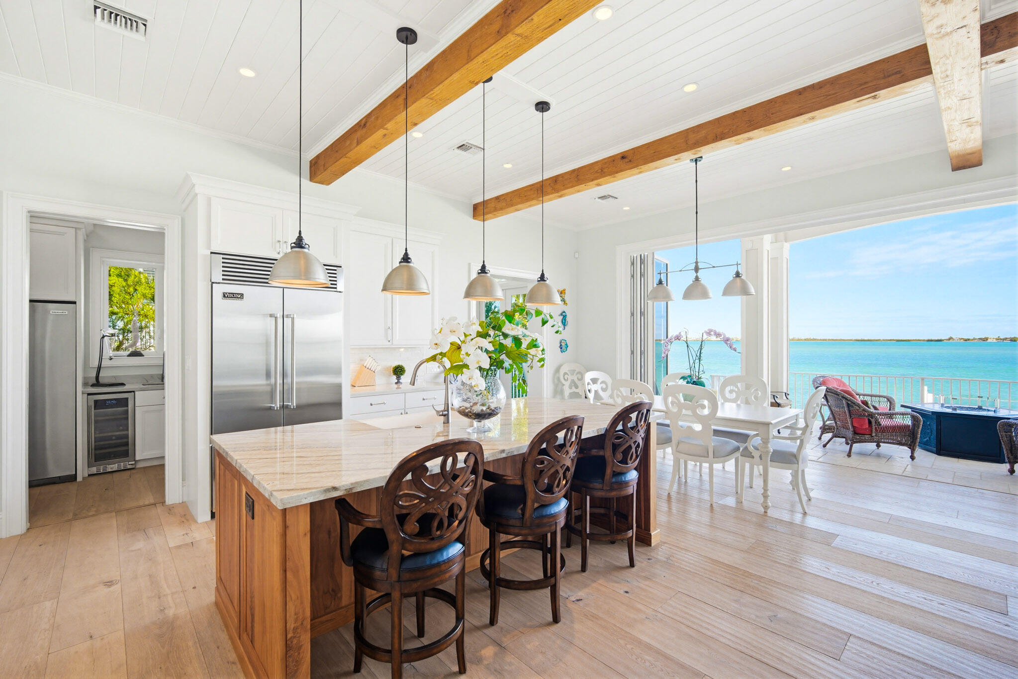 421 La Fitte Road