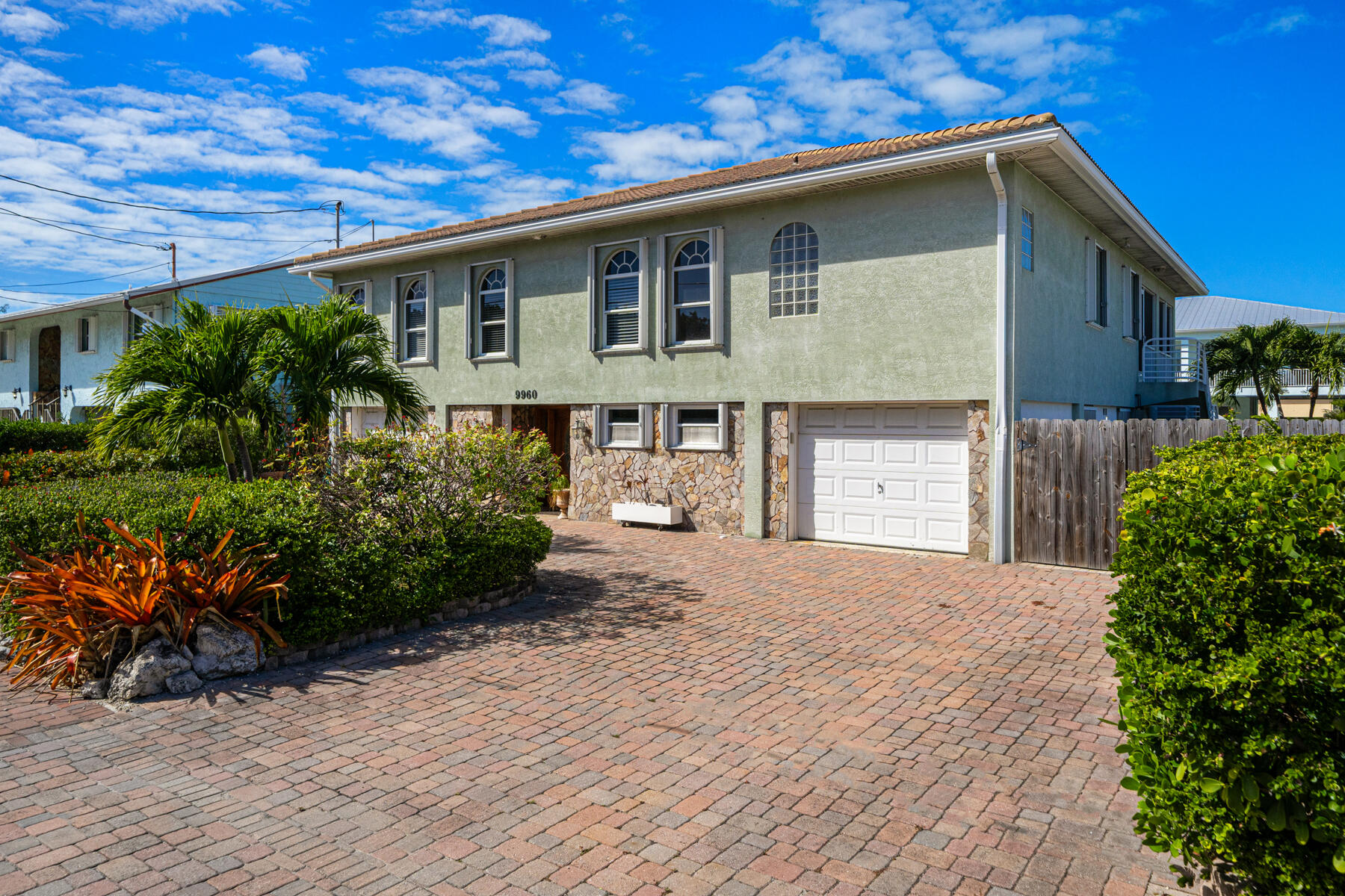 9960 Aviation Boulevard