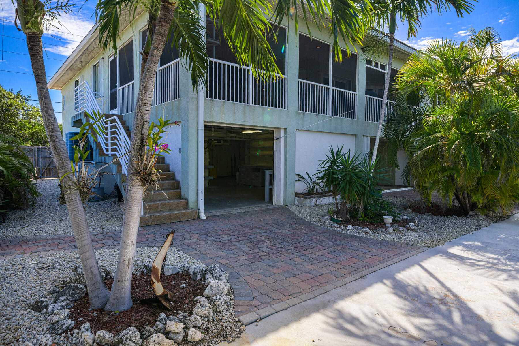 9960 Aviation Boulevard