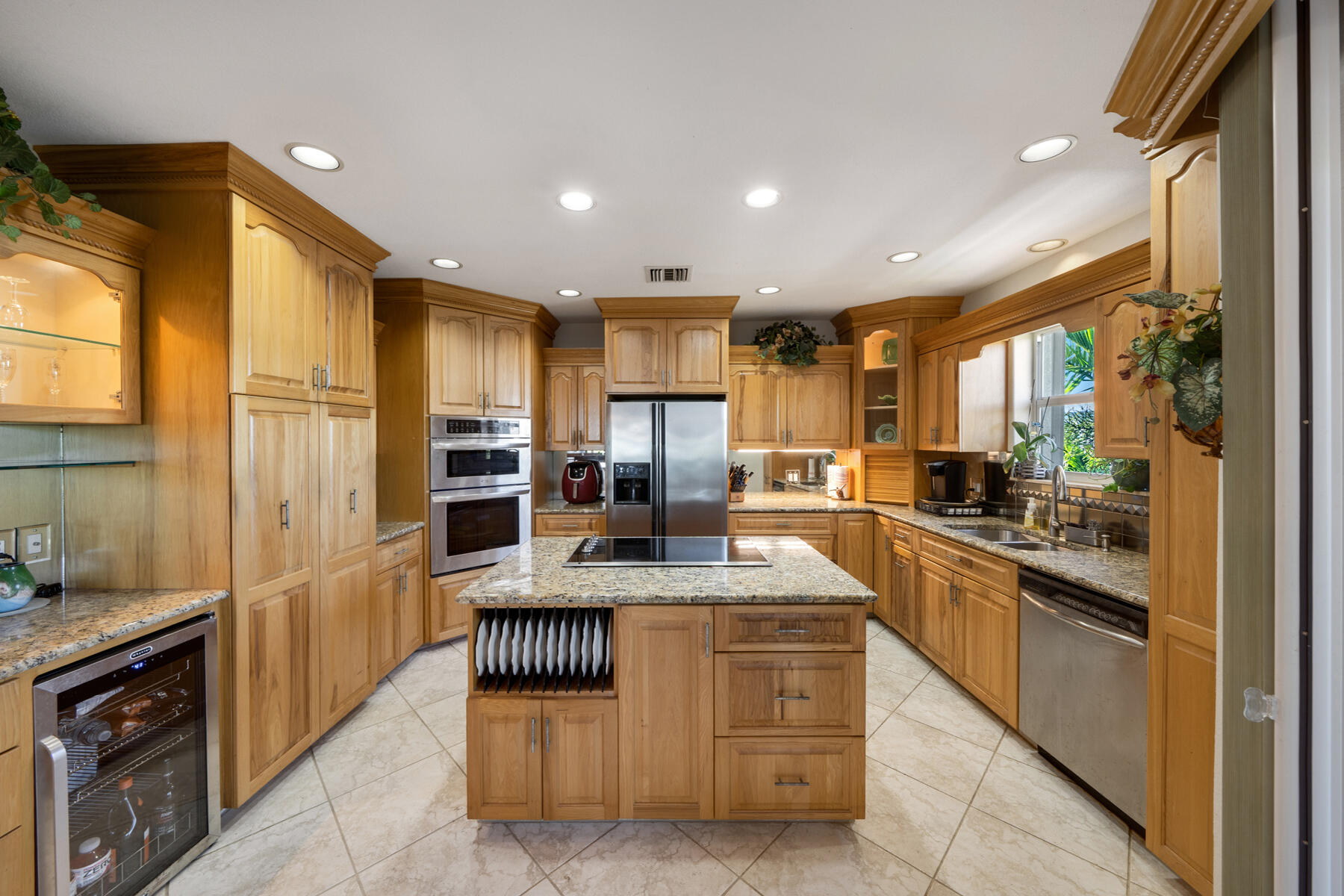 9960 Aviation Boulevard