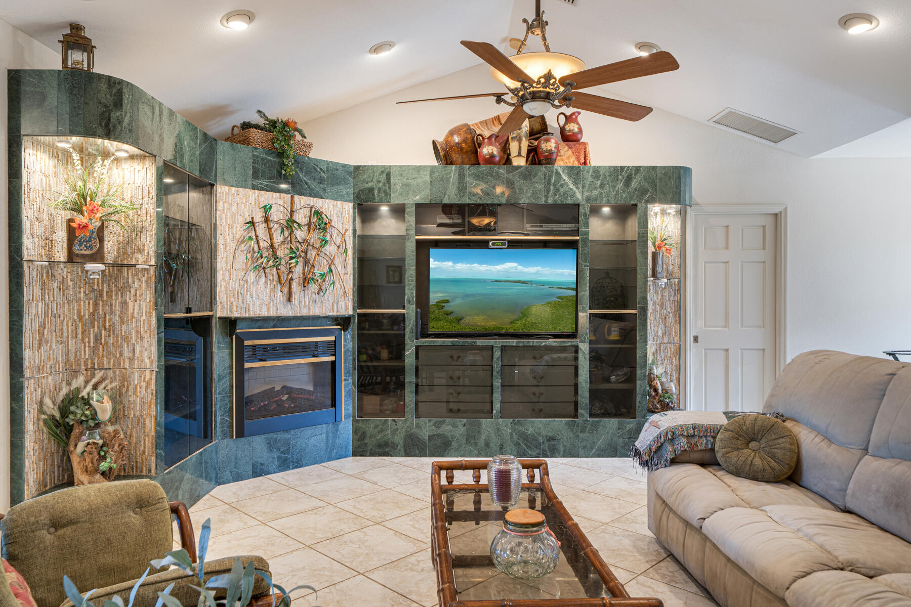 9960 Aviation Boulevard