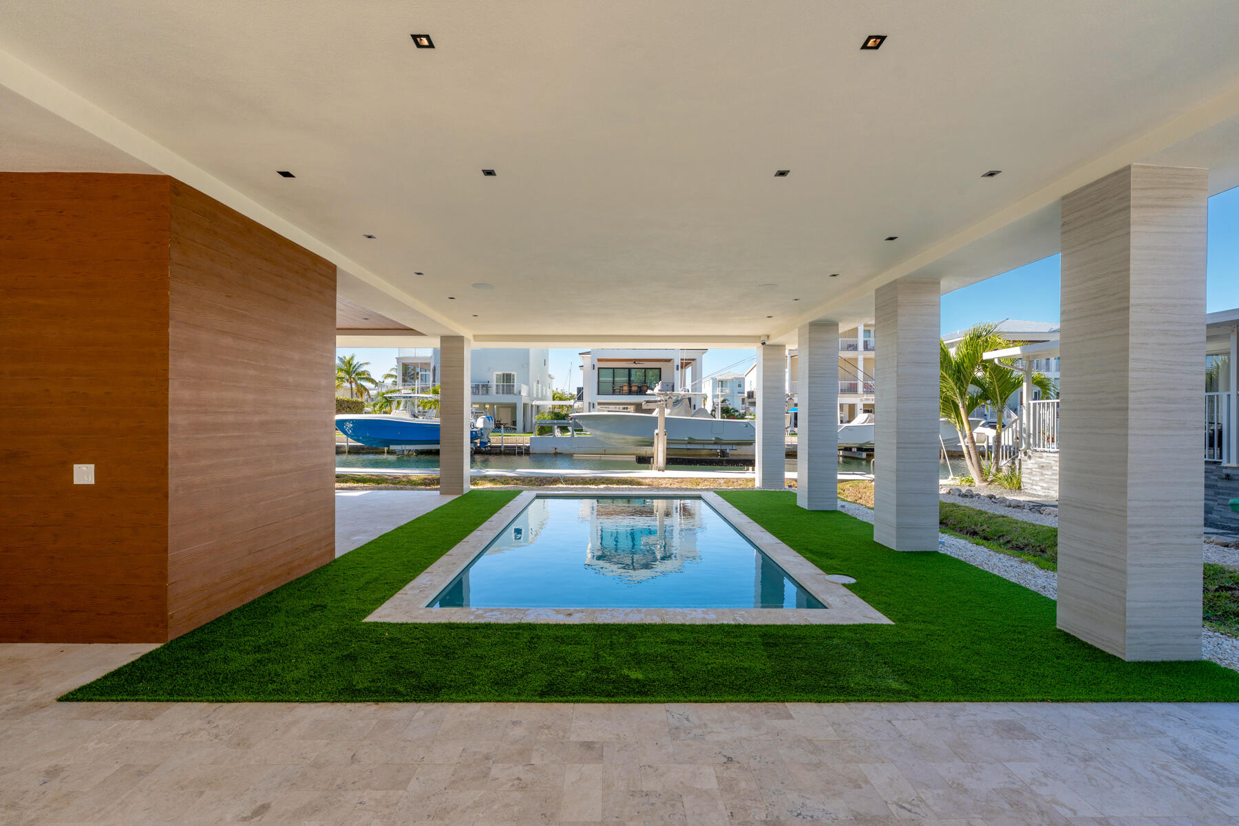 108 Coral Way