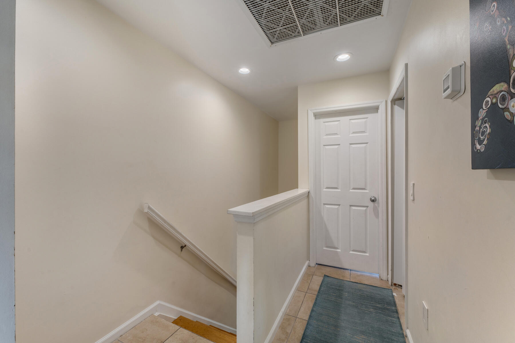 7061 Harbor Village Drive