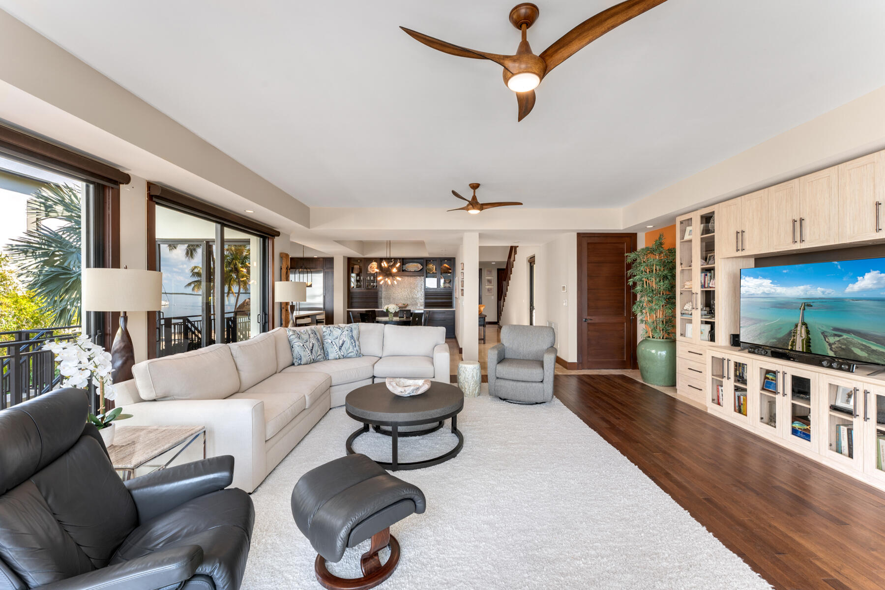 101954 Overseas Highway