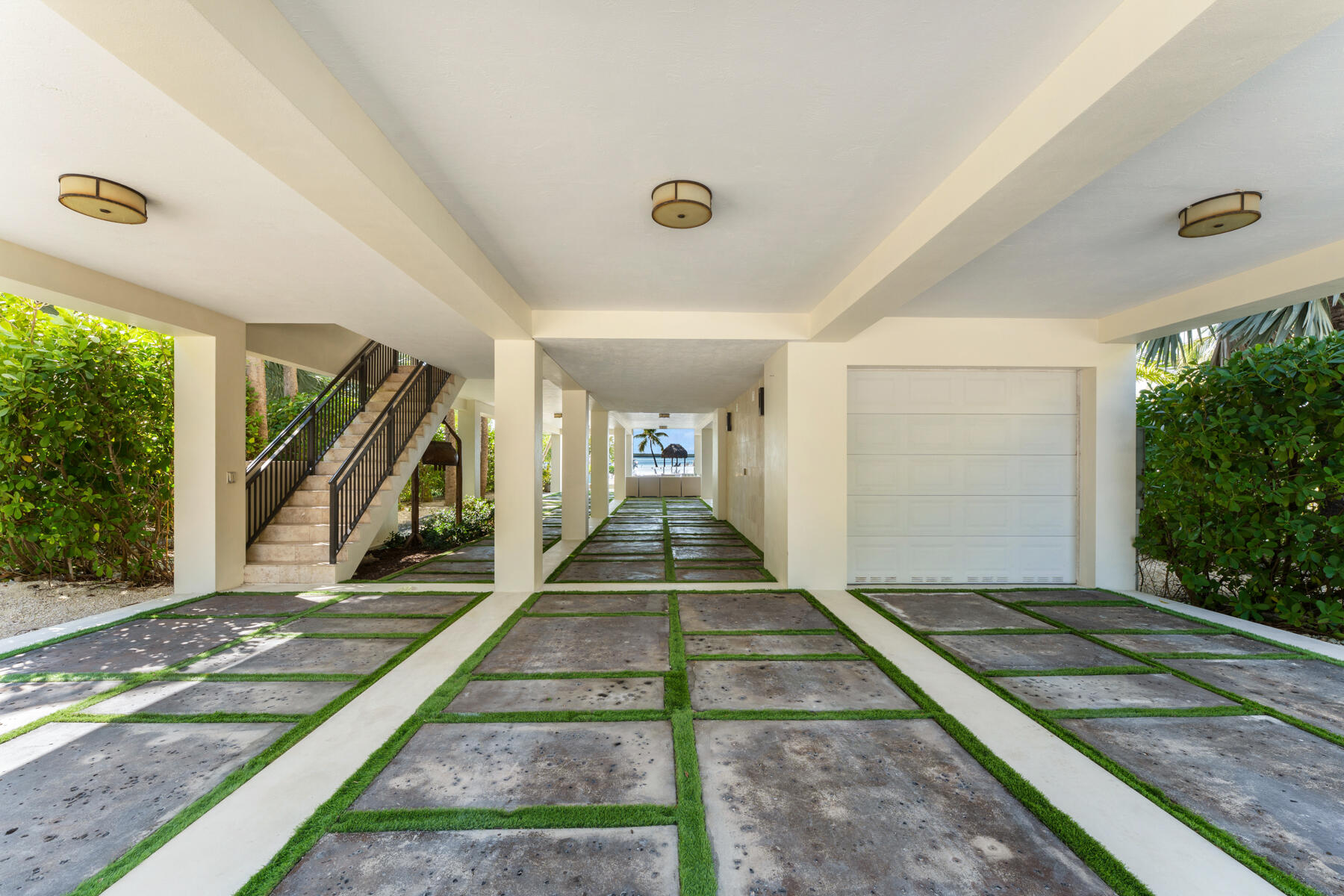 101954 Overseas Highway