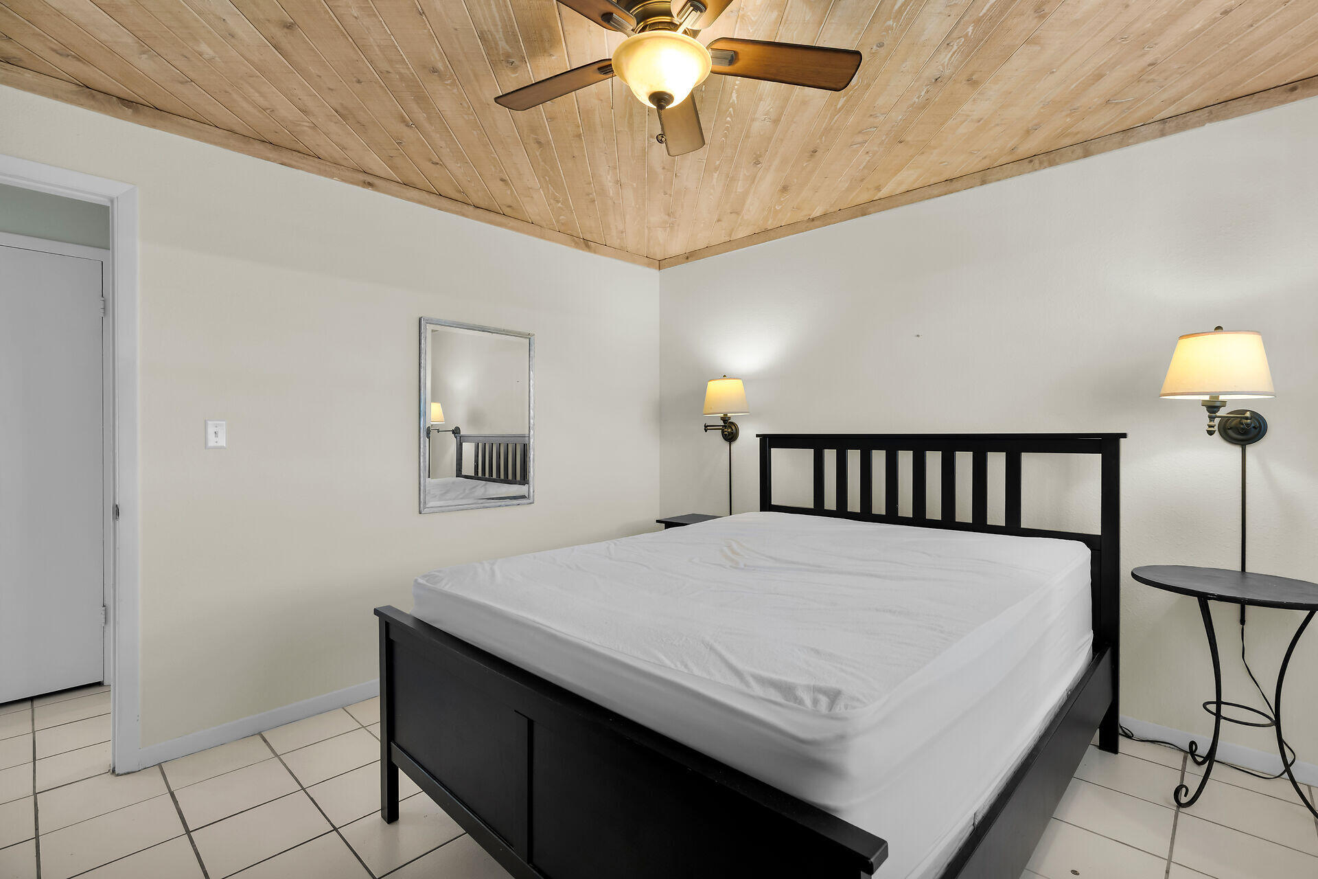 119 Cortez Drive Unit: APT G11