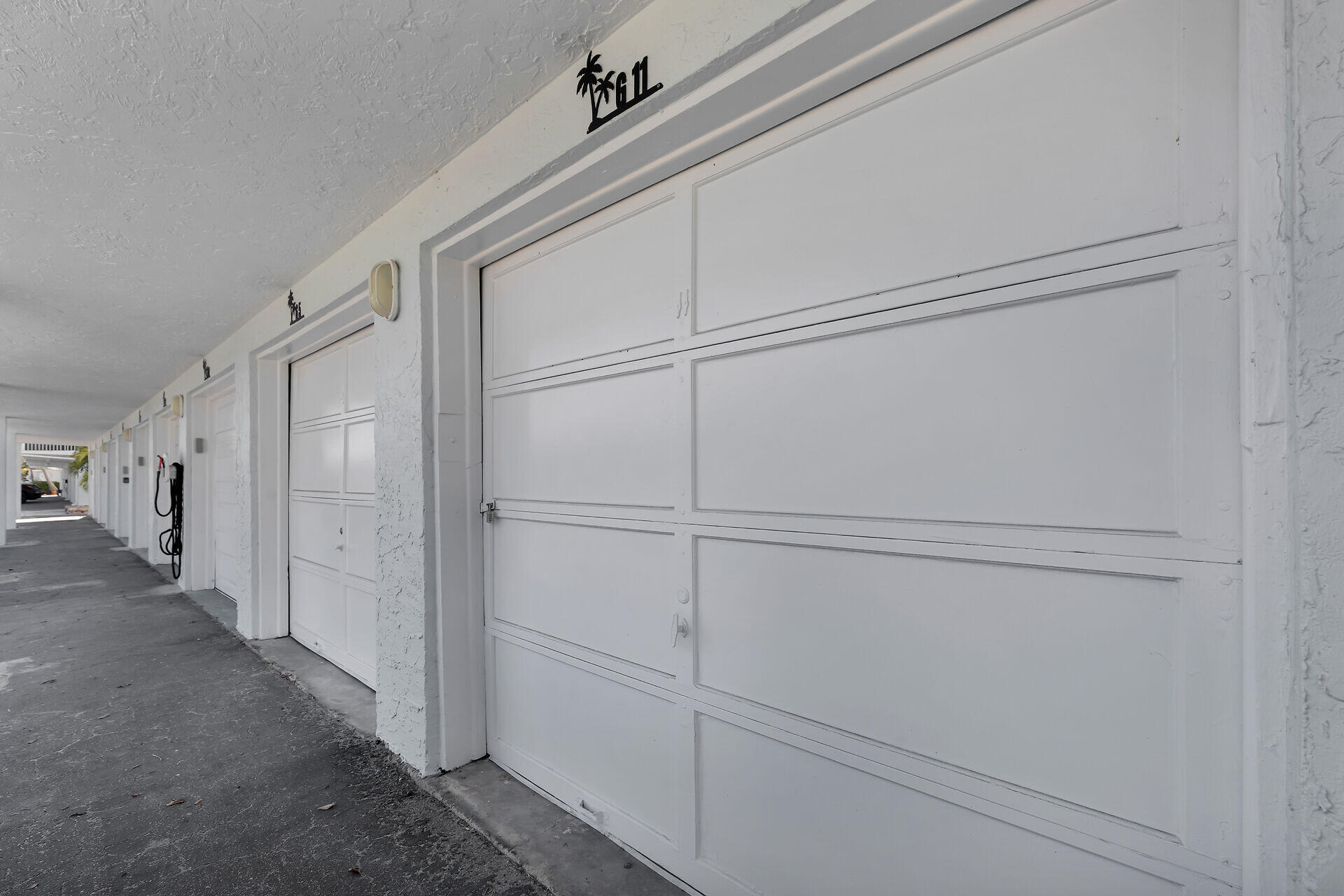 119 Cortez Drive Unit: APT G11