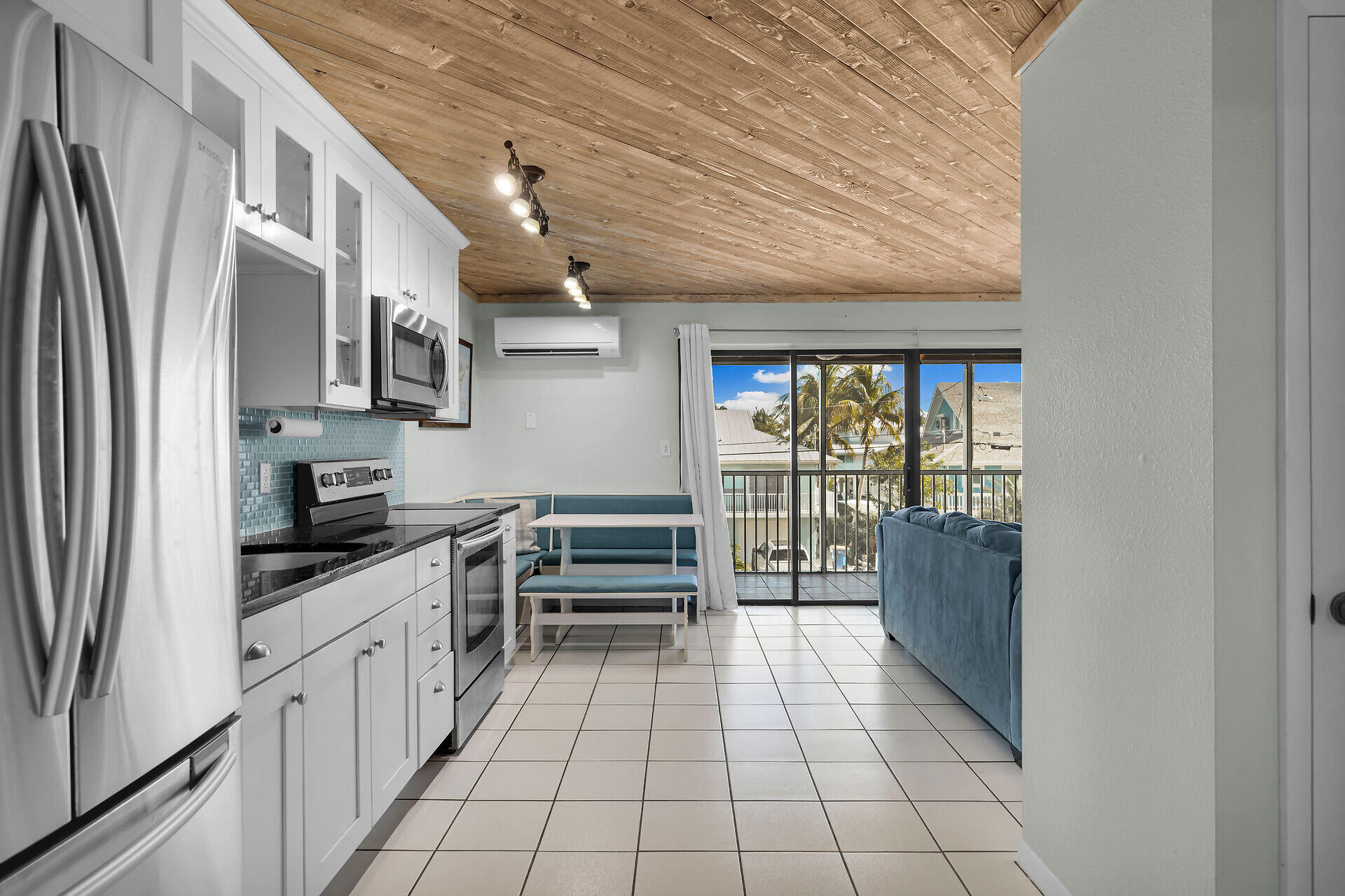 119 Cortez Drive Unit: APT G11