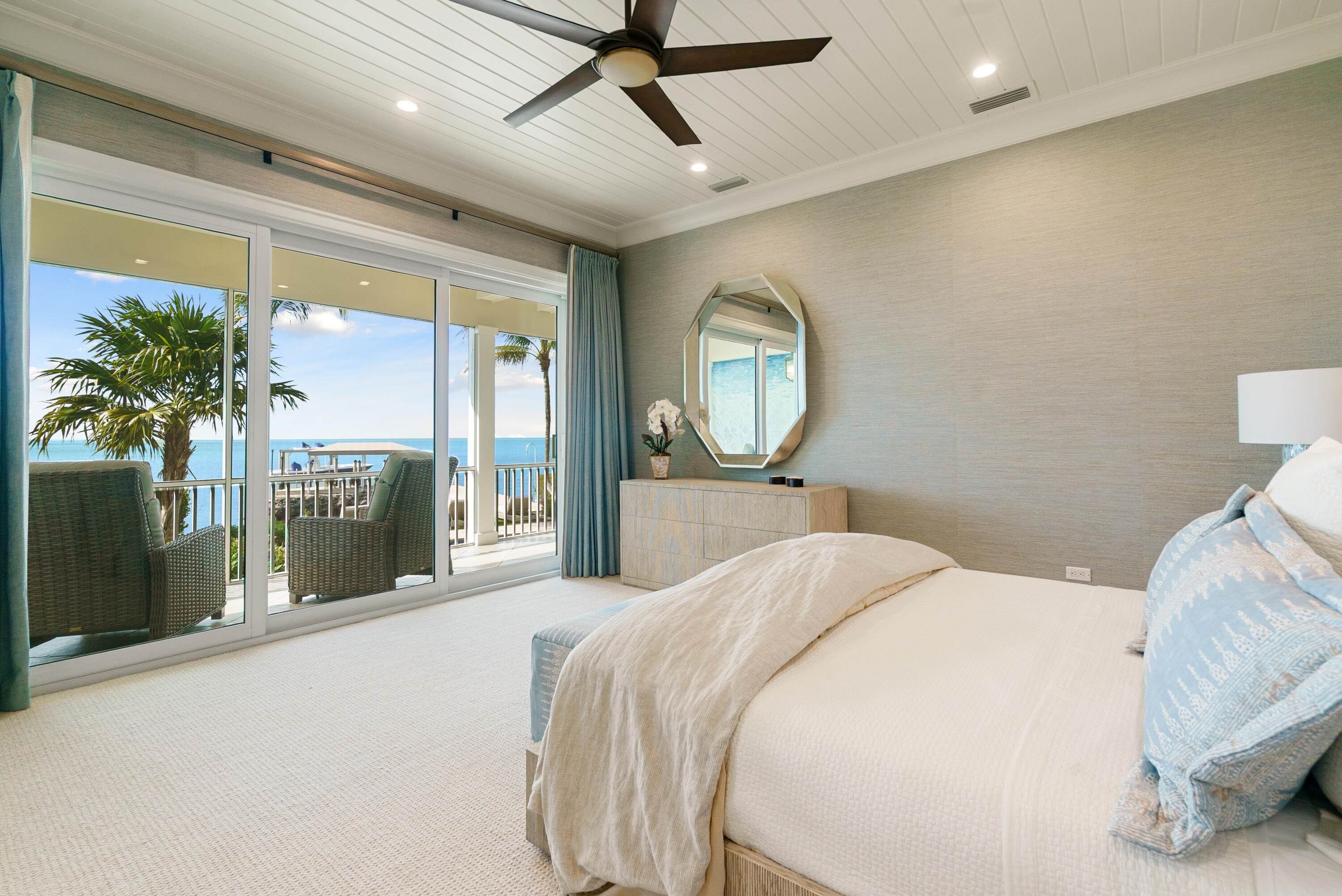 134 N Rolling Hill Road