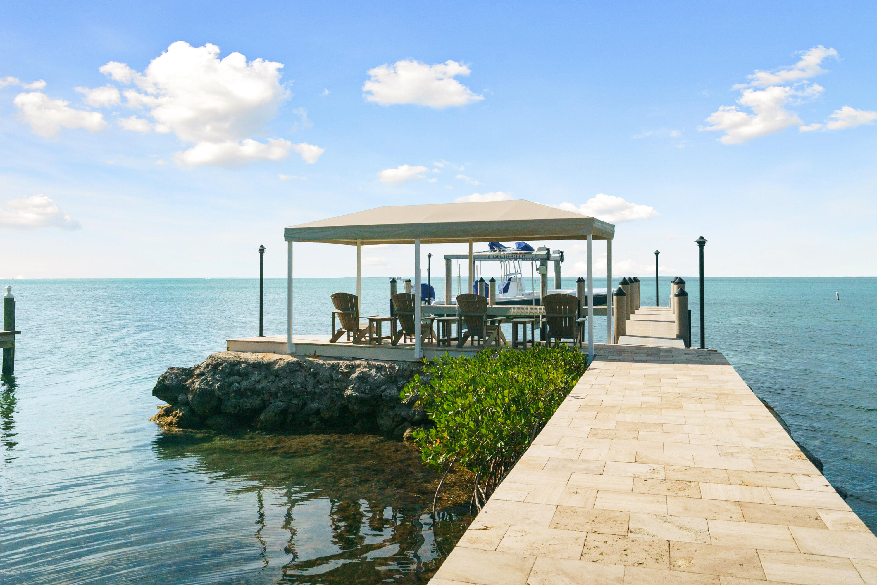 134 N Rolling Hill Road