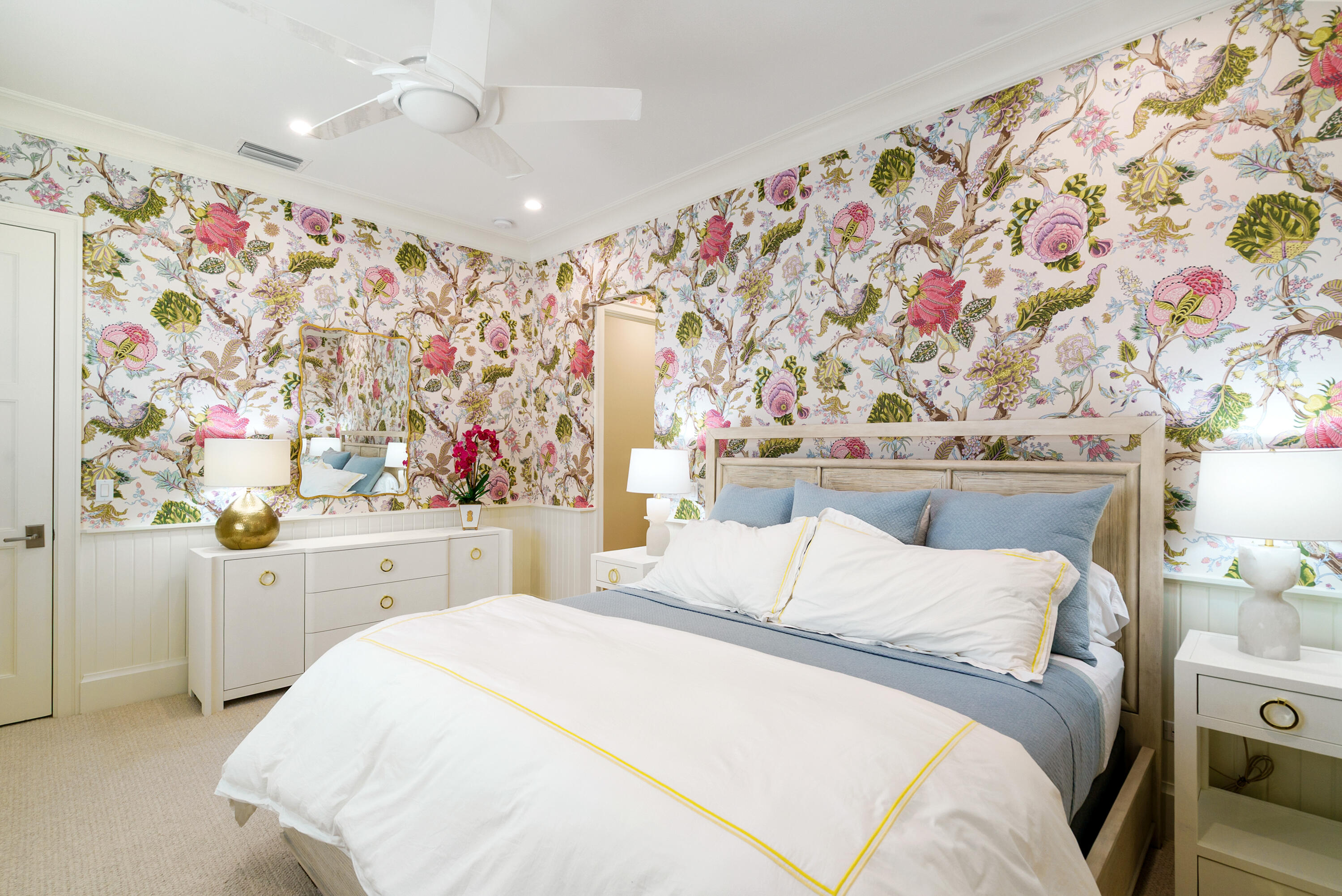 134 N Rolling Hill Road