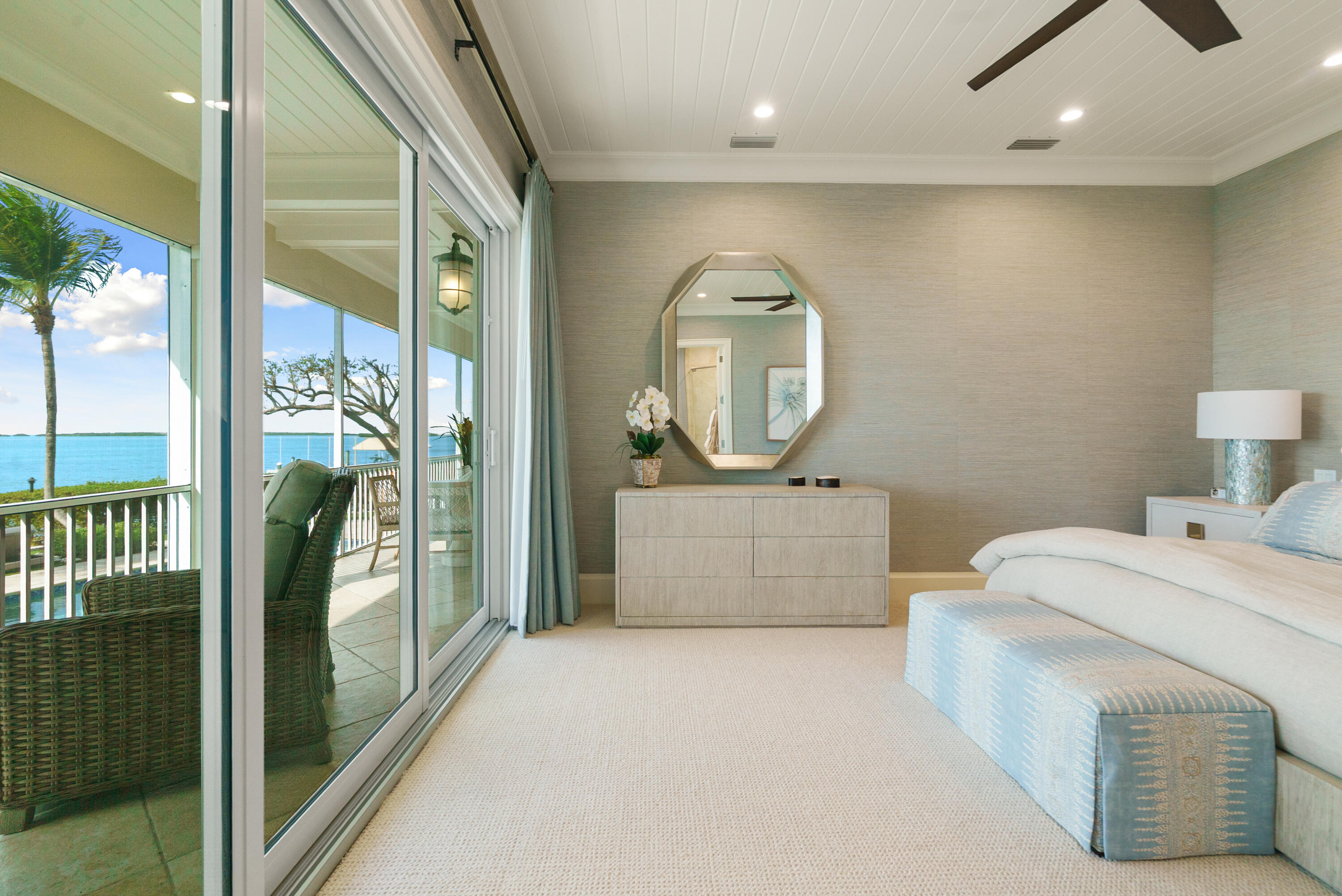 134 N Rolling Hill Road