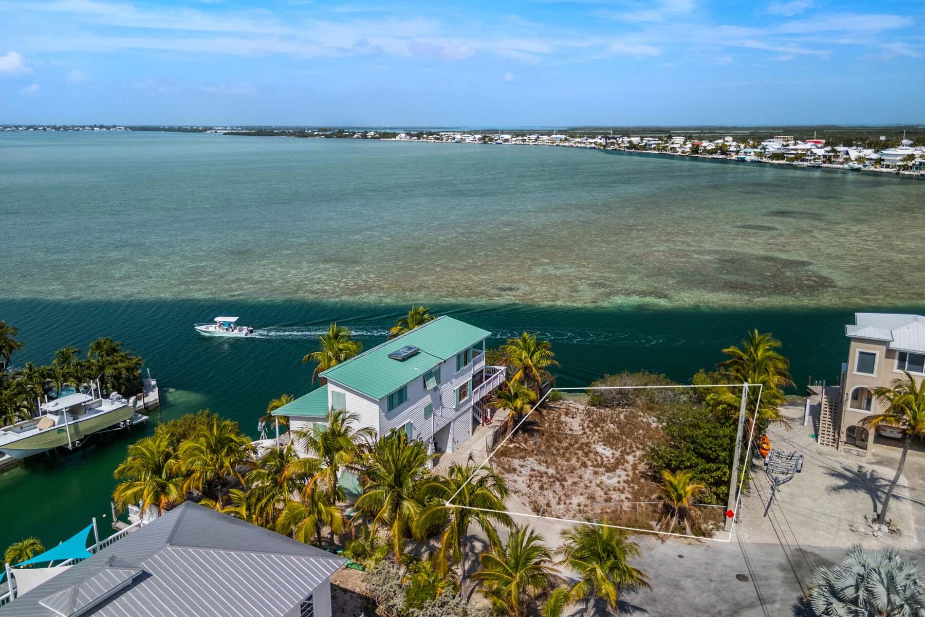 00000 Lagoon Drive
