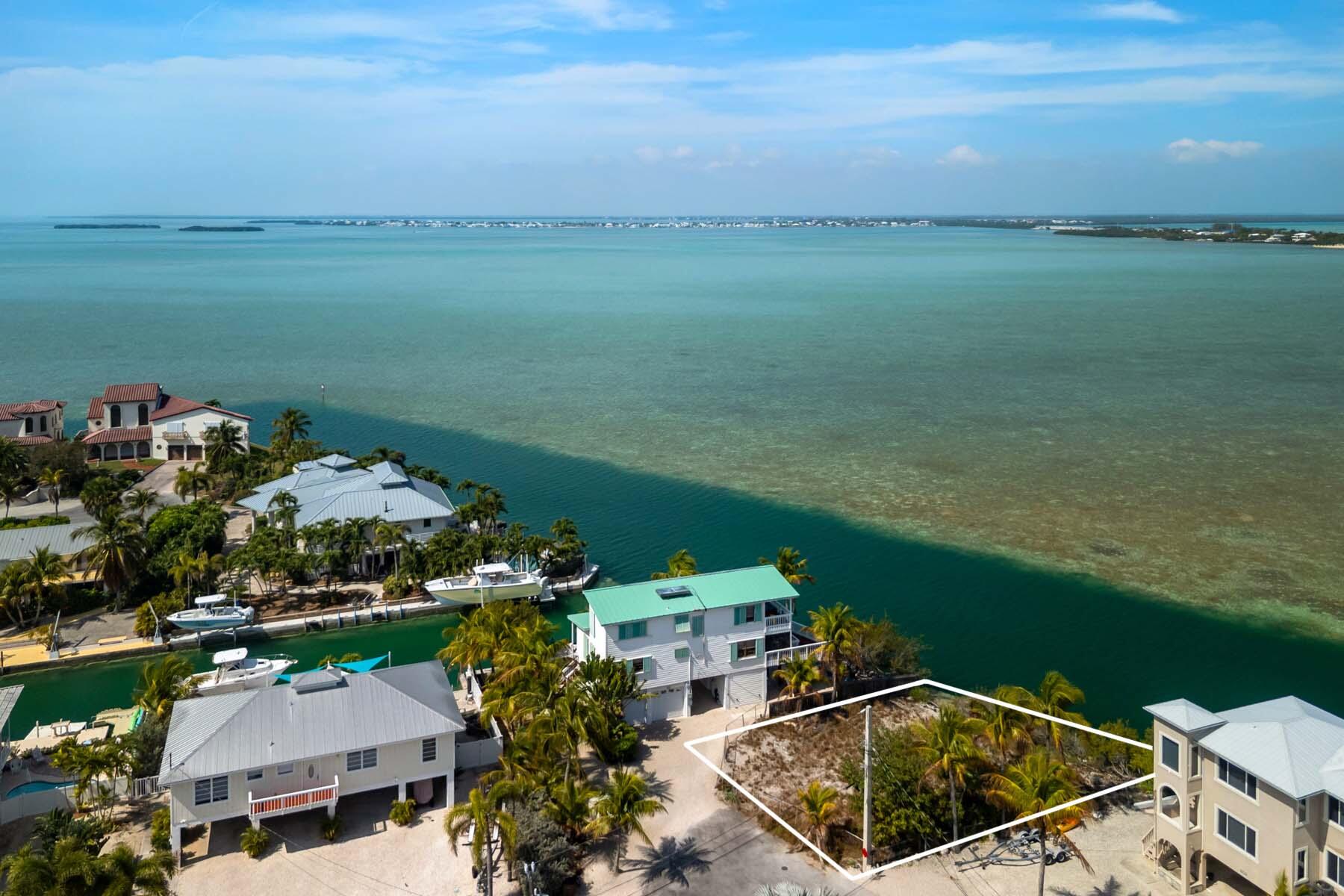 00000 Lagoon Drive