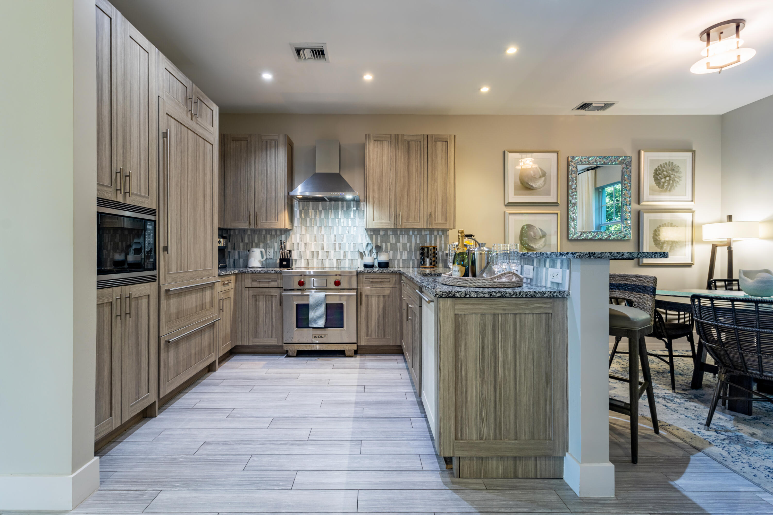 19 W Playa Largo Boulevard