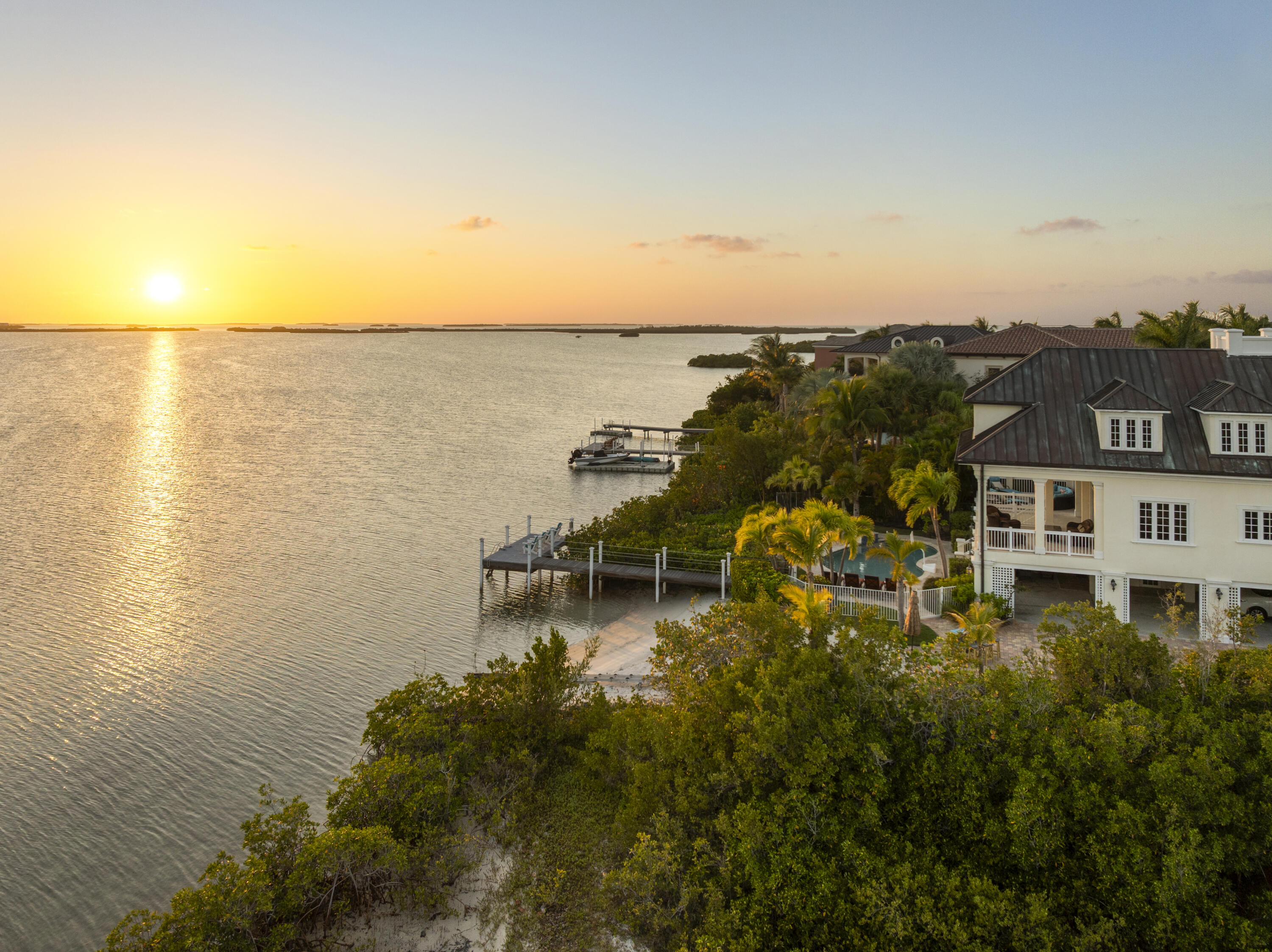 24 Cannon Royal Drive