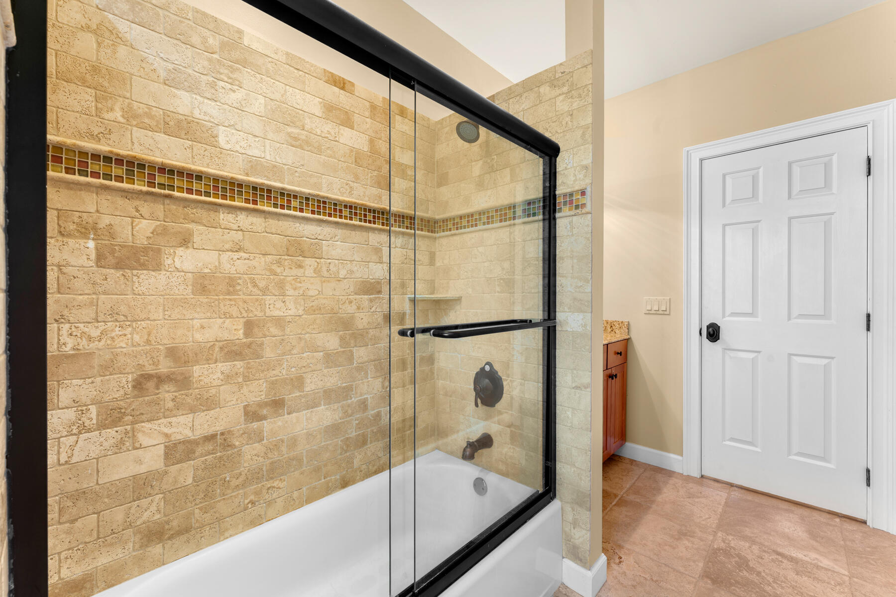 24 Cannon Royal Drive