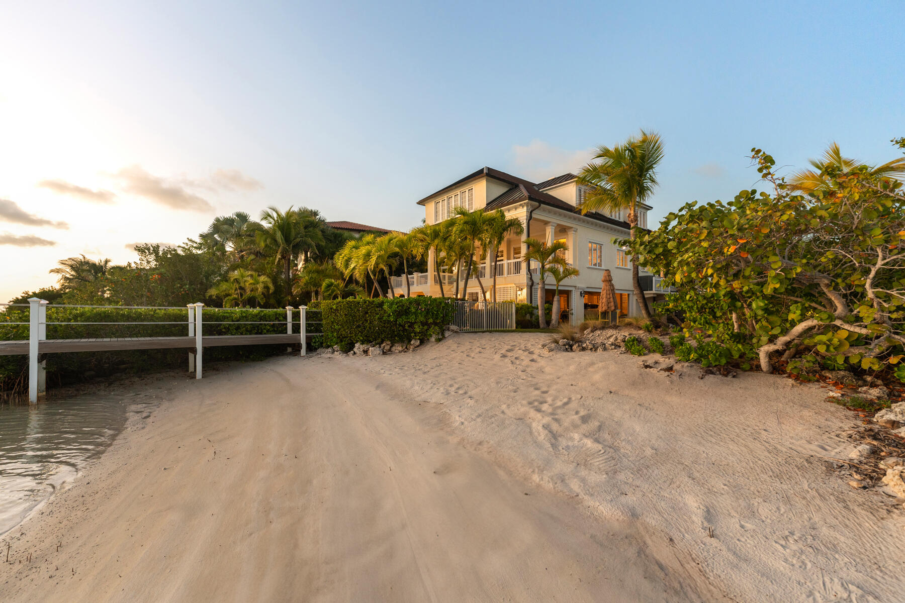 24 Cannon Royal Drive