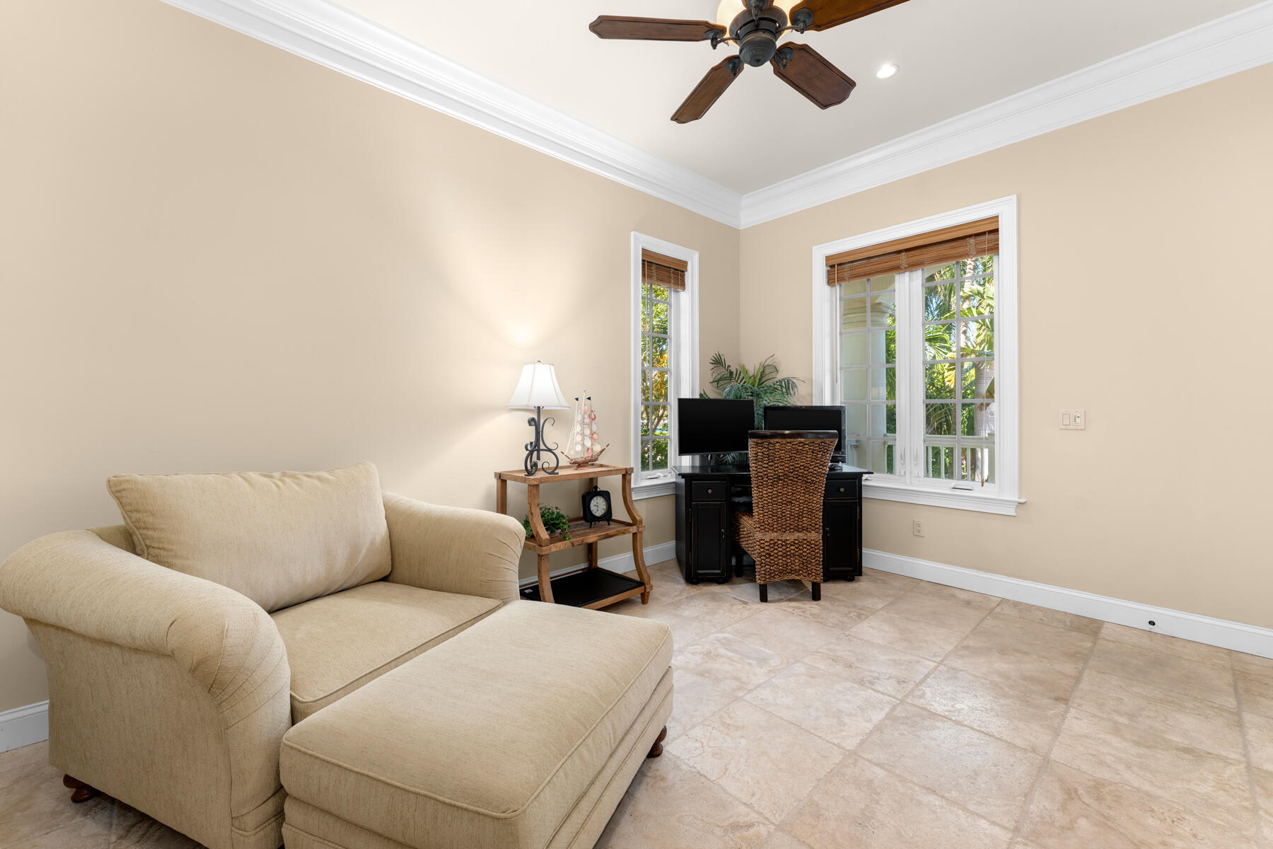 24 Cannon Royal Drive