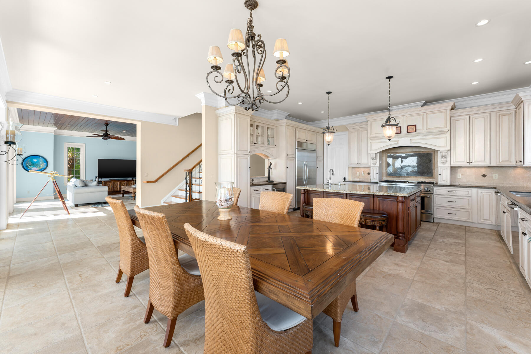 24 Cannon Royal Drive