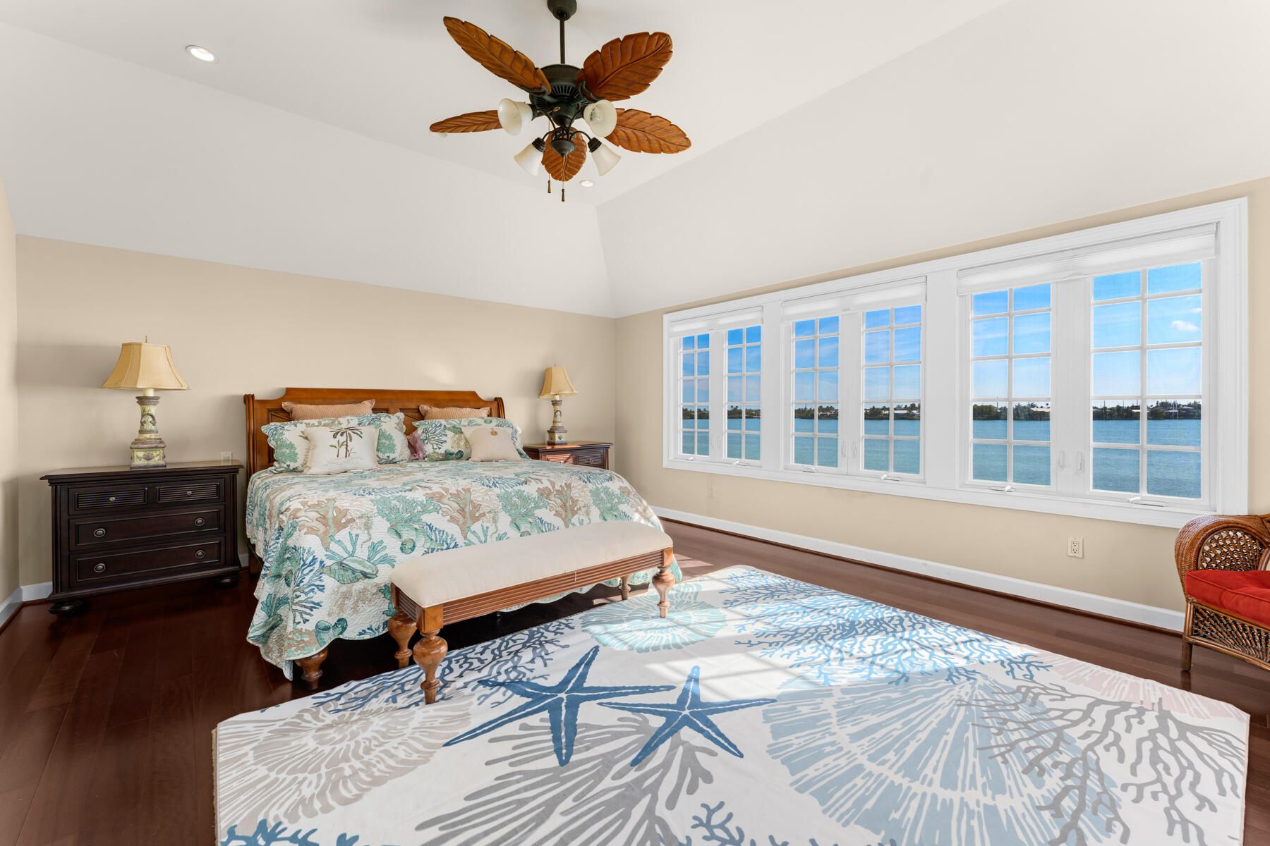 24 Cannon Royal Drive