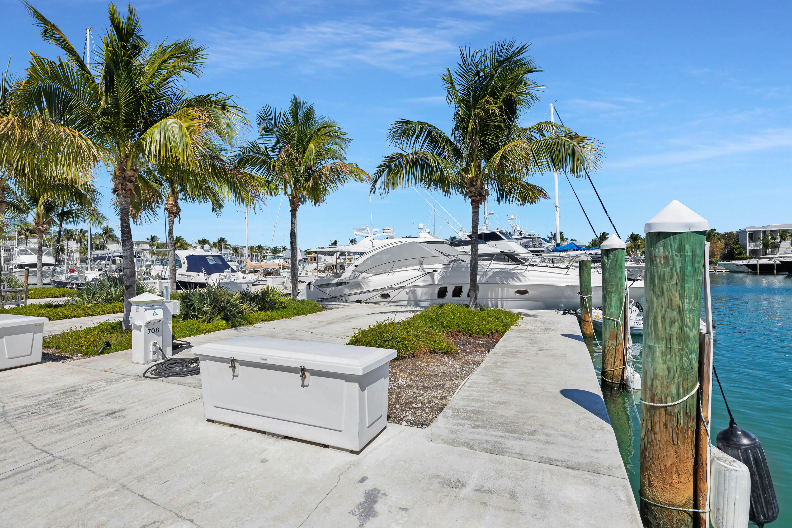 5950 Peninsular Avenue Unit: 708