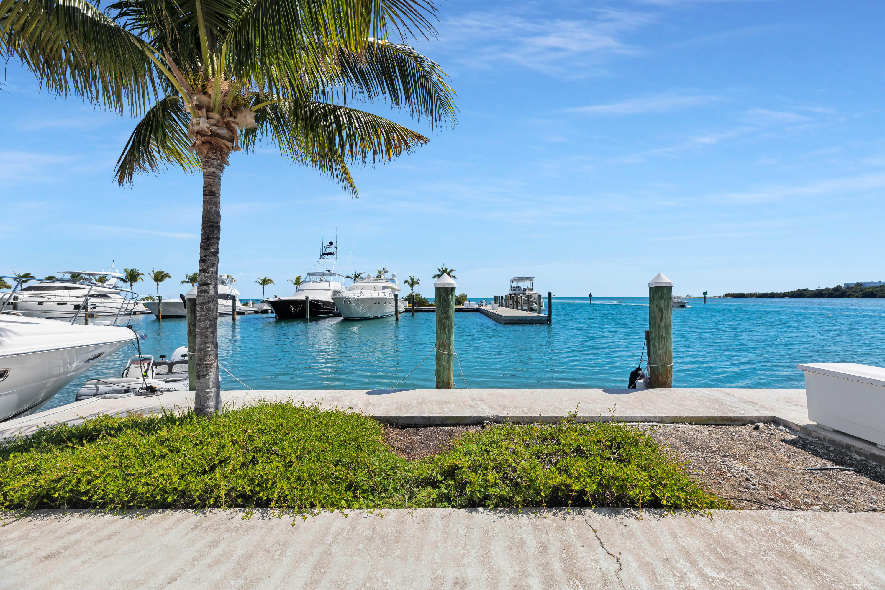 5950 Peninsular Avenue Unit: 708