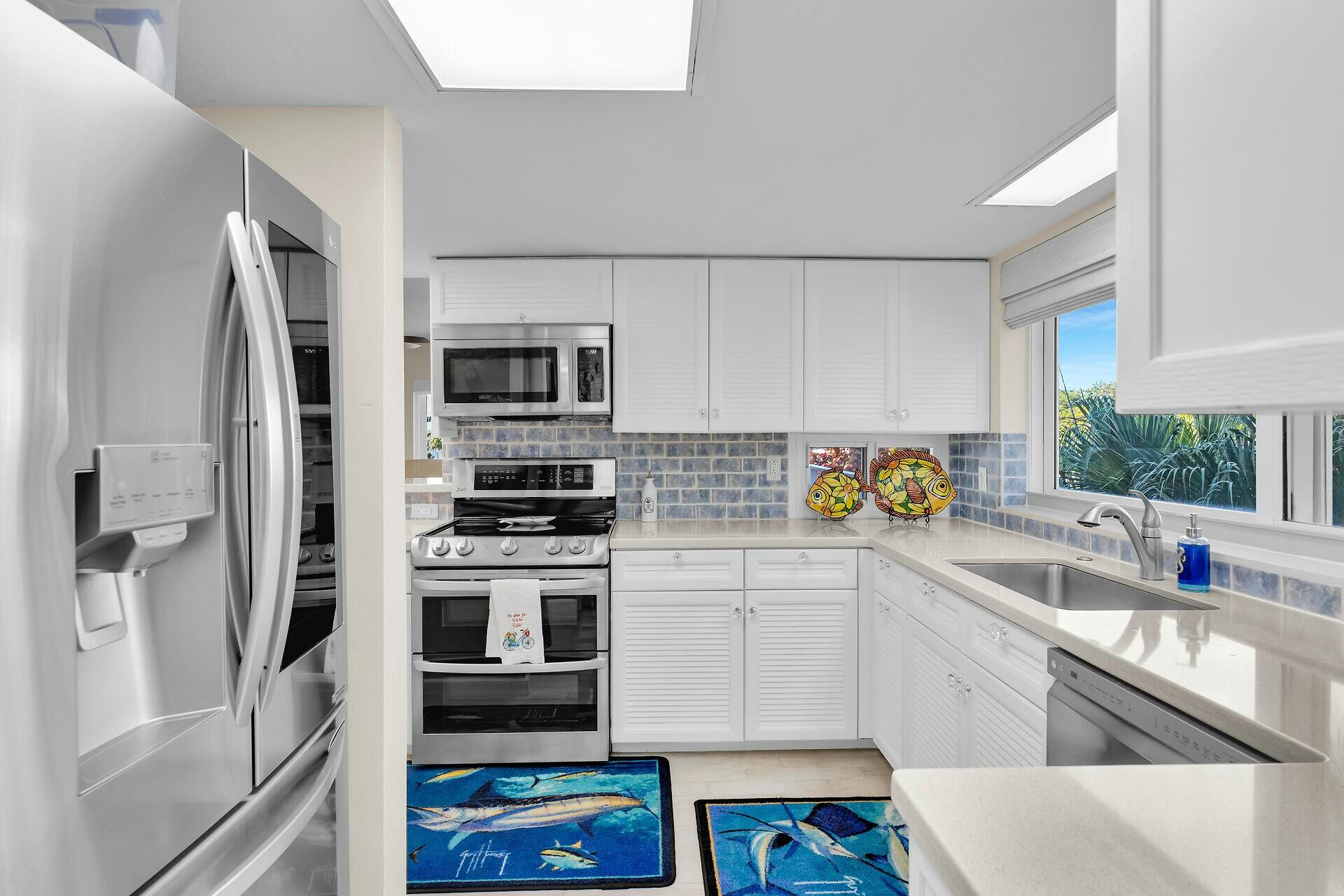 96 Avenue C Unit: 5