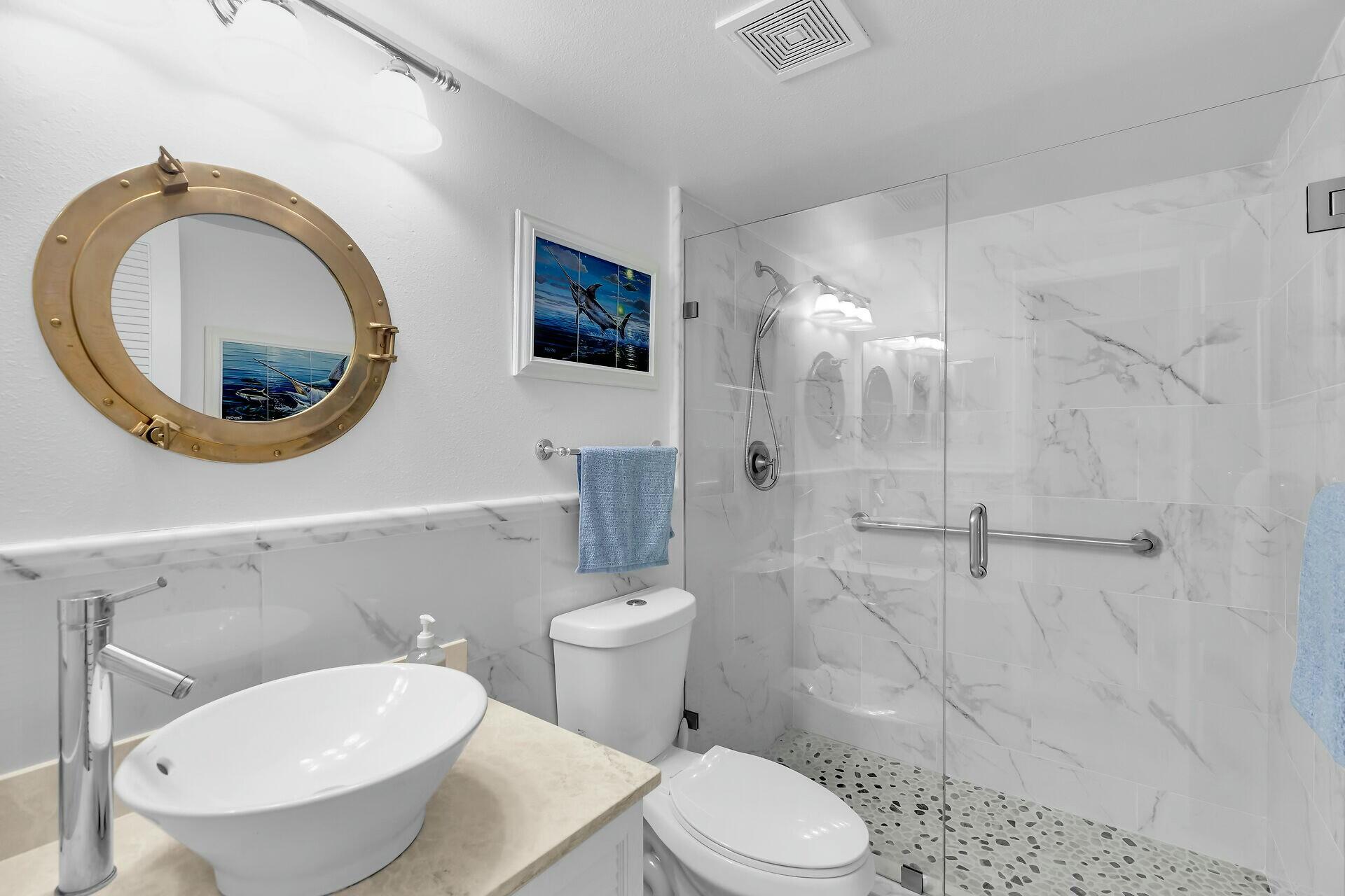 96 Avenue C Unit: 5