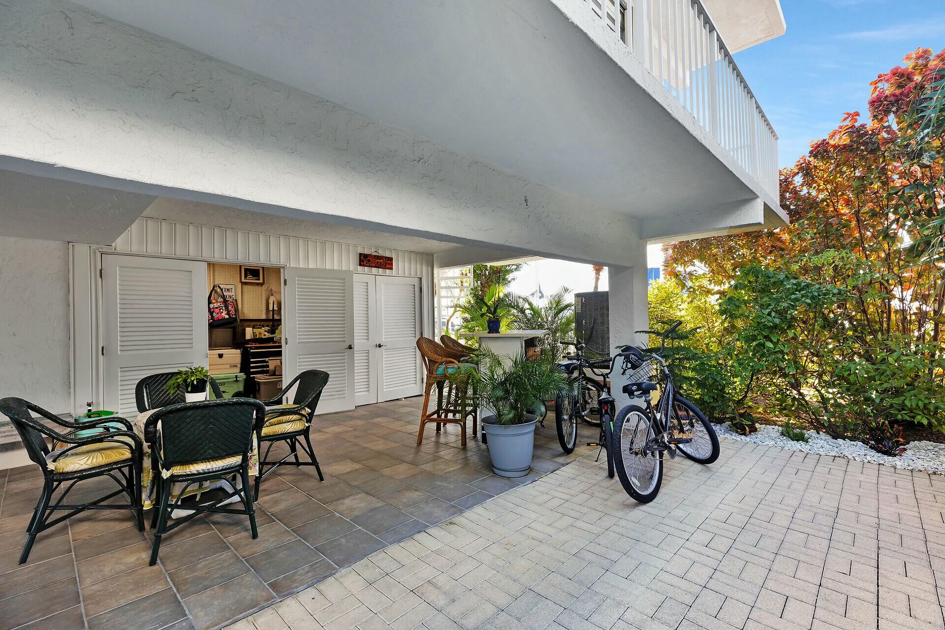 96 Avenue C Unit: 5