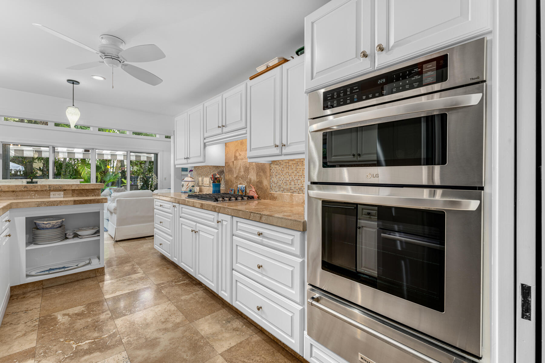 1020 Von Phister Street