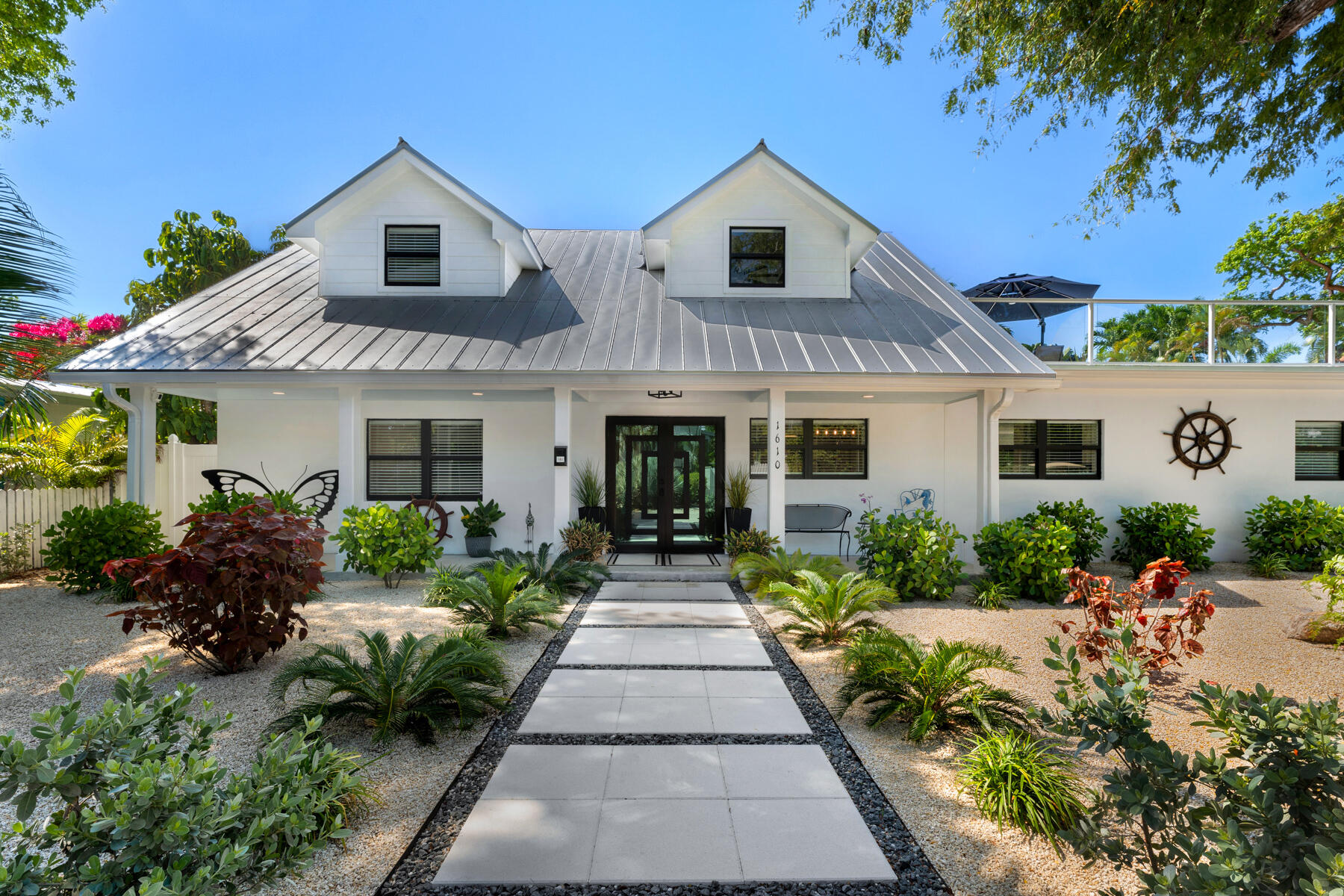 1610 Von Phister Street