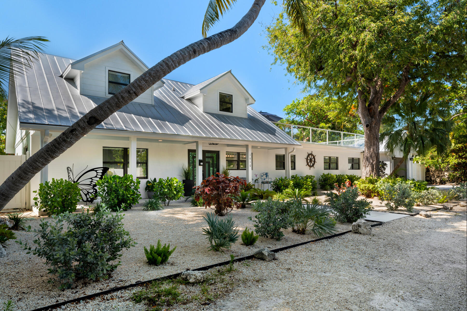 1610 Von Phister Street