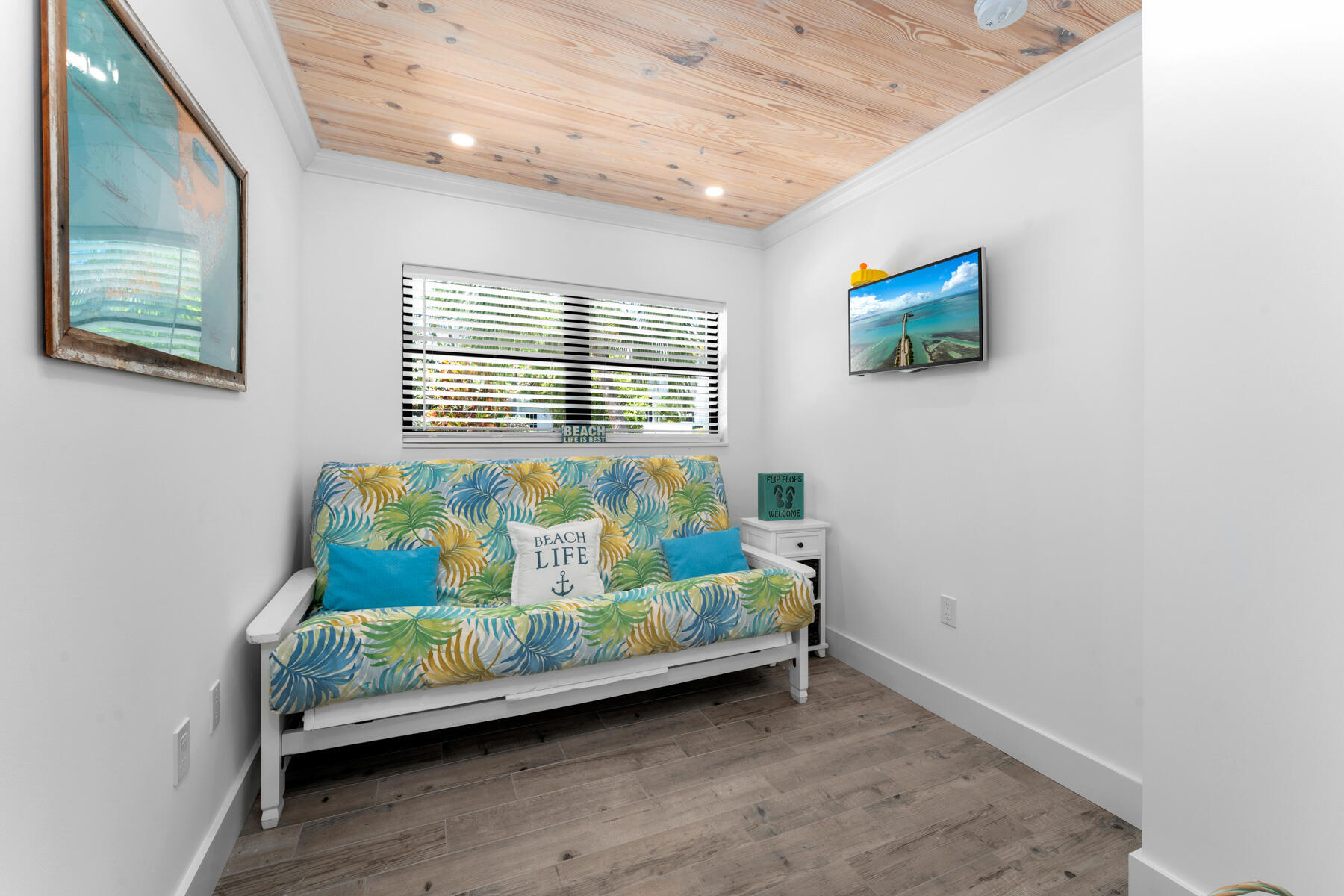 1610 Von Phister Street