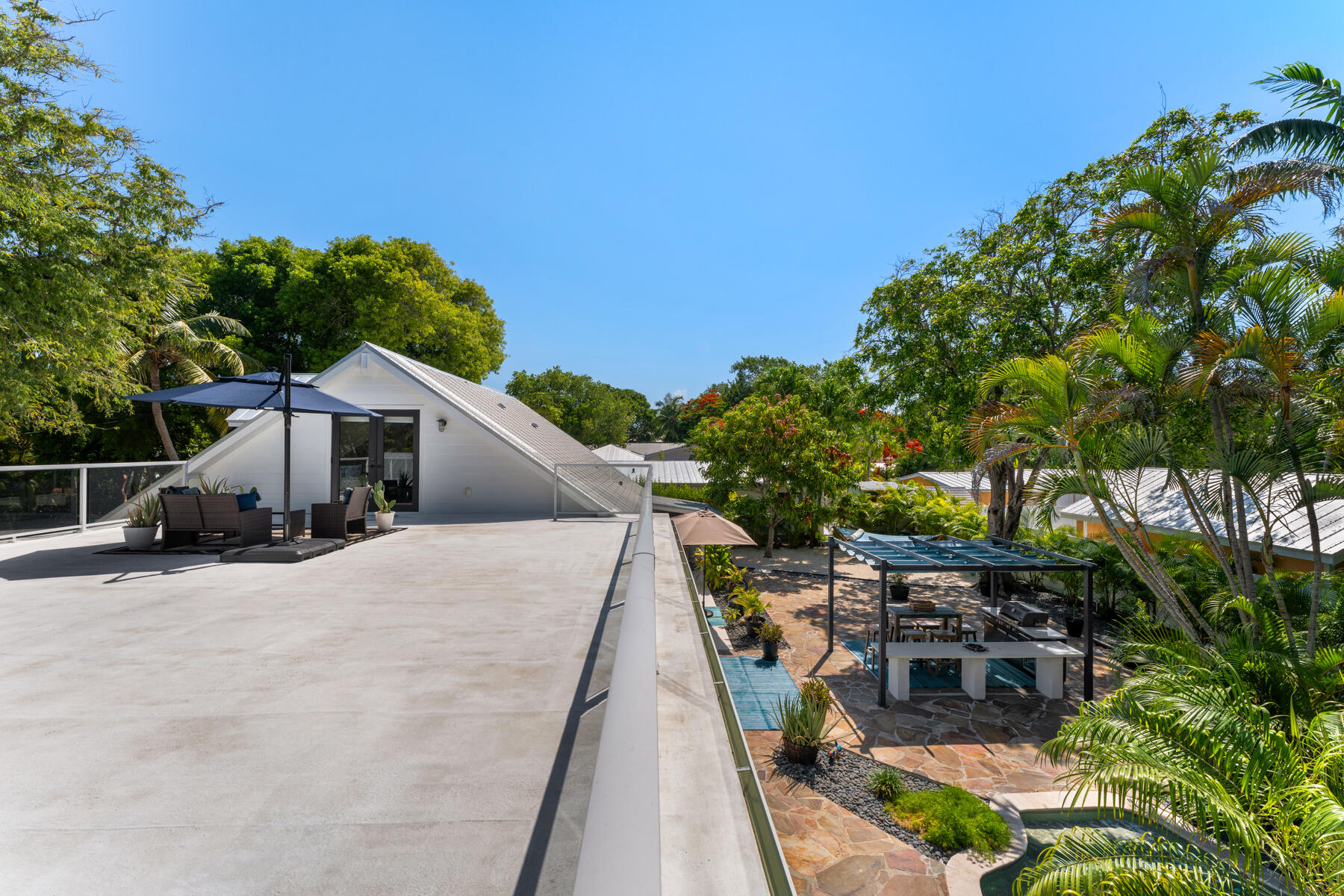 1610 Von Phister Street