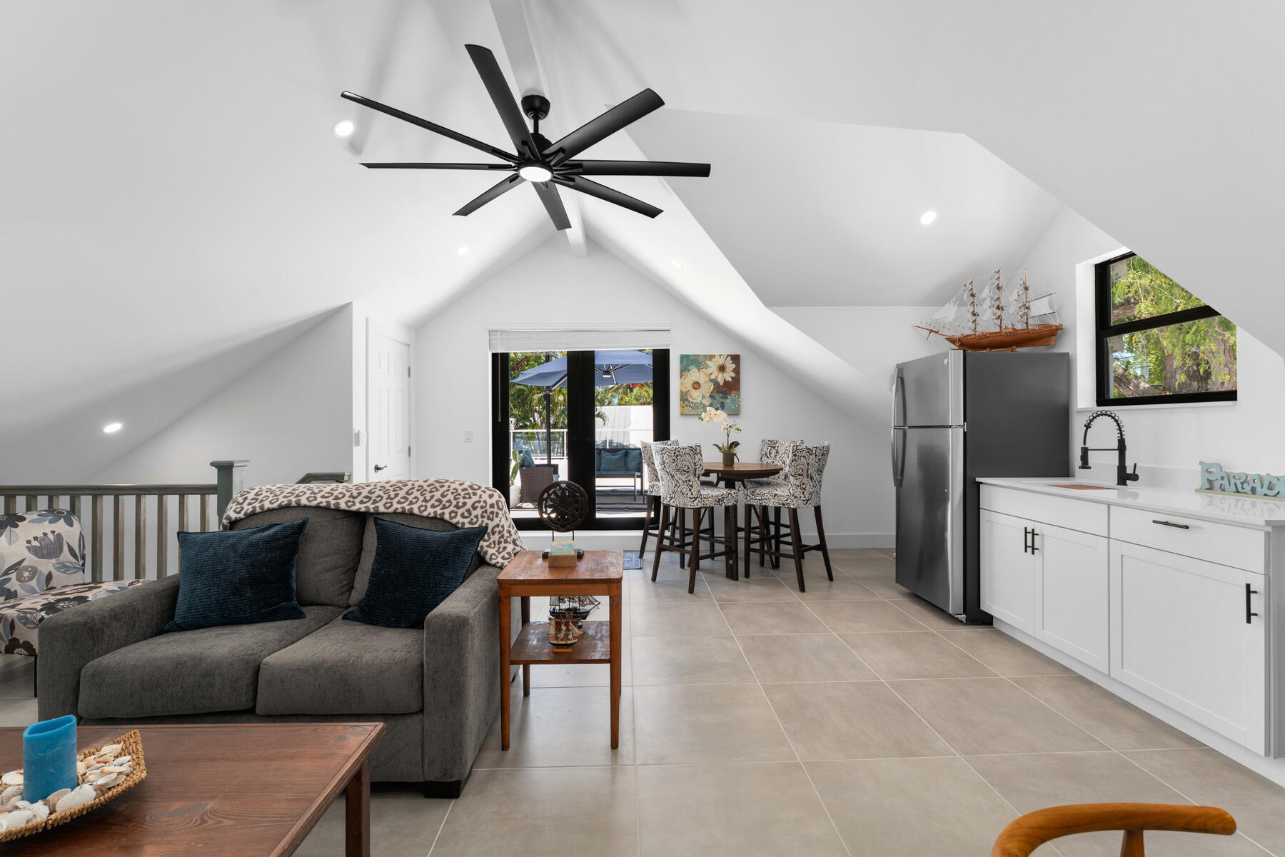 1610 Von Phister Street