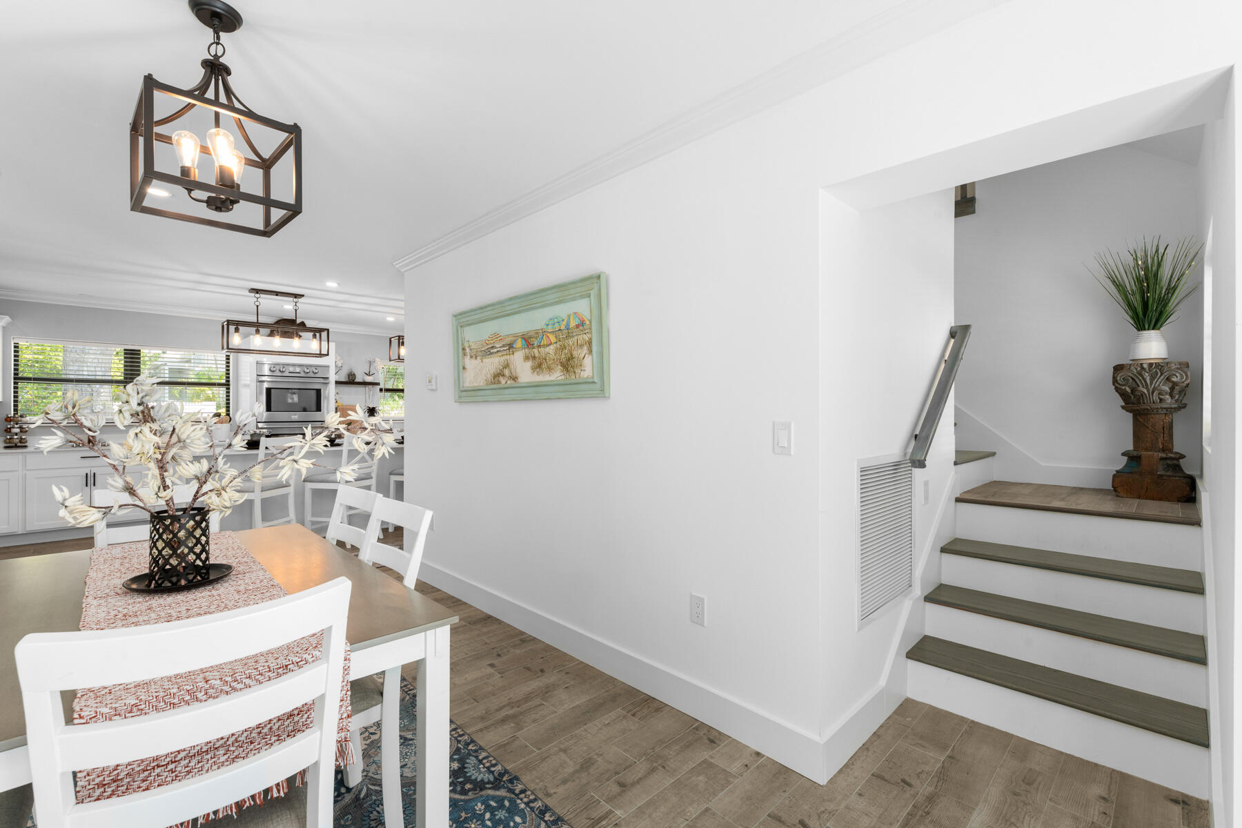 1610 Von Phister Street