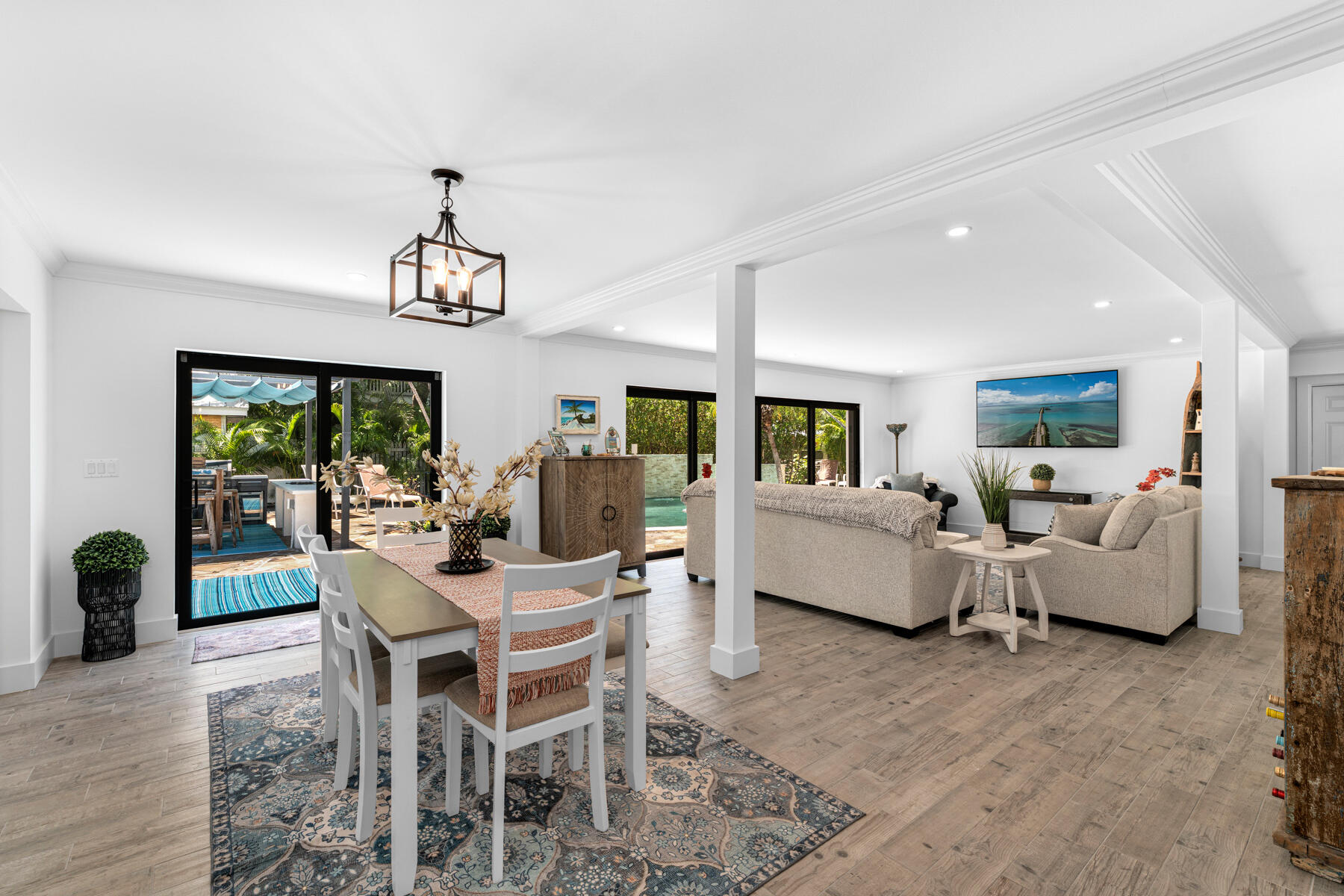 1610 Von Phister Street