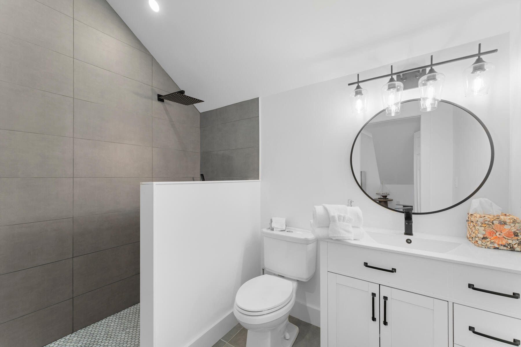 1610 Von Phister Street