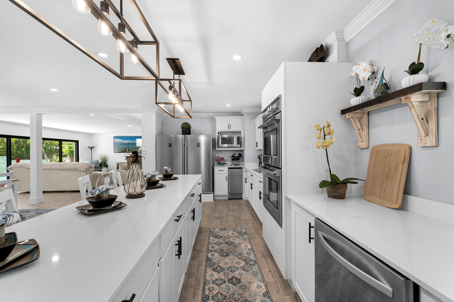 1610 Von Phister Street