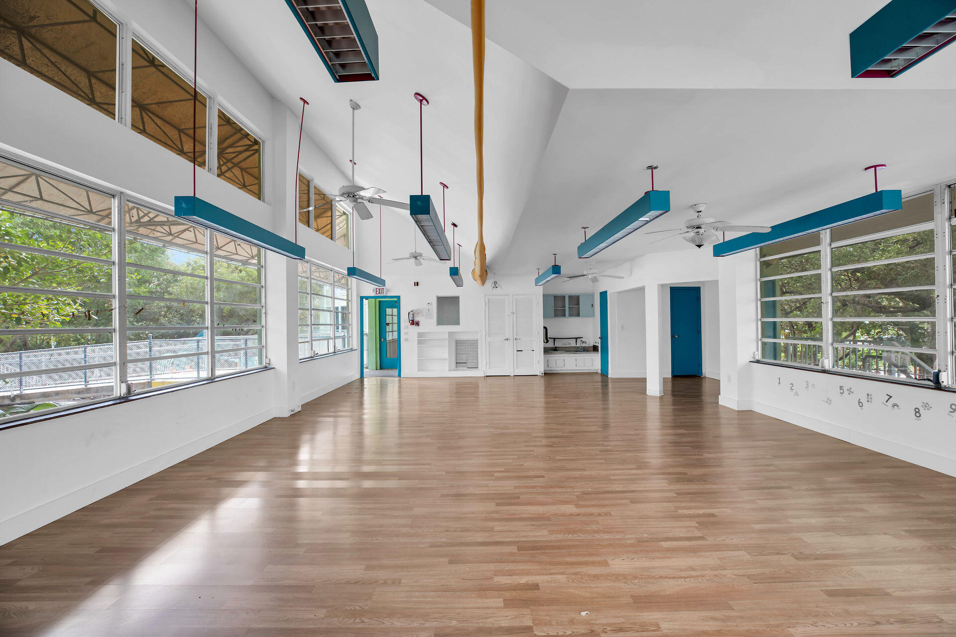 92295 Old State Road Unit: 4A