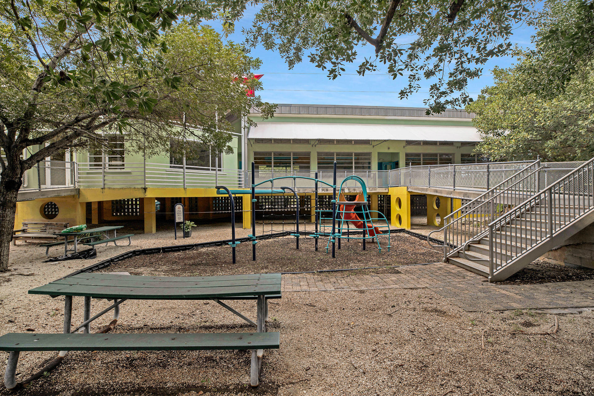 92295 Old State Road Unit: 4A