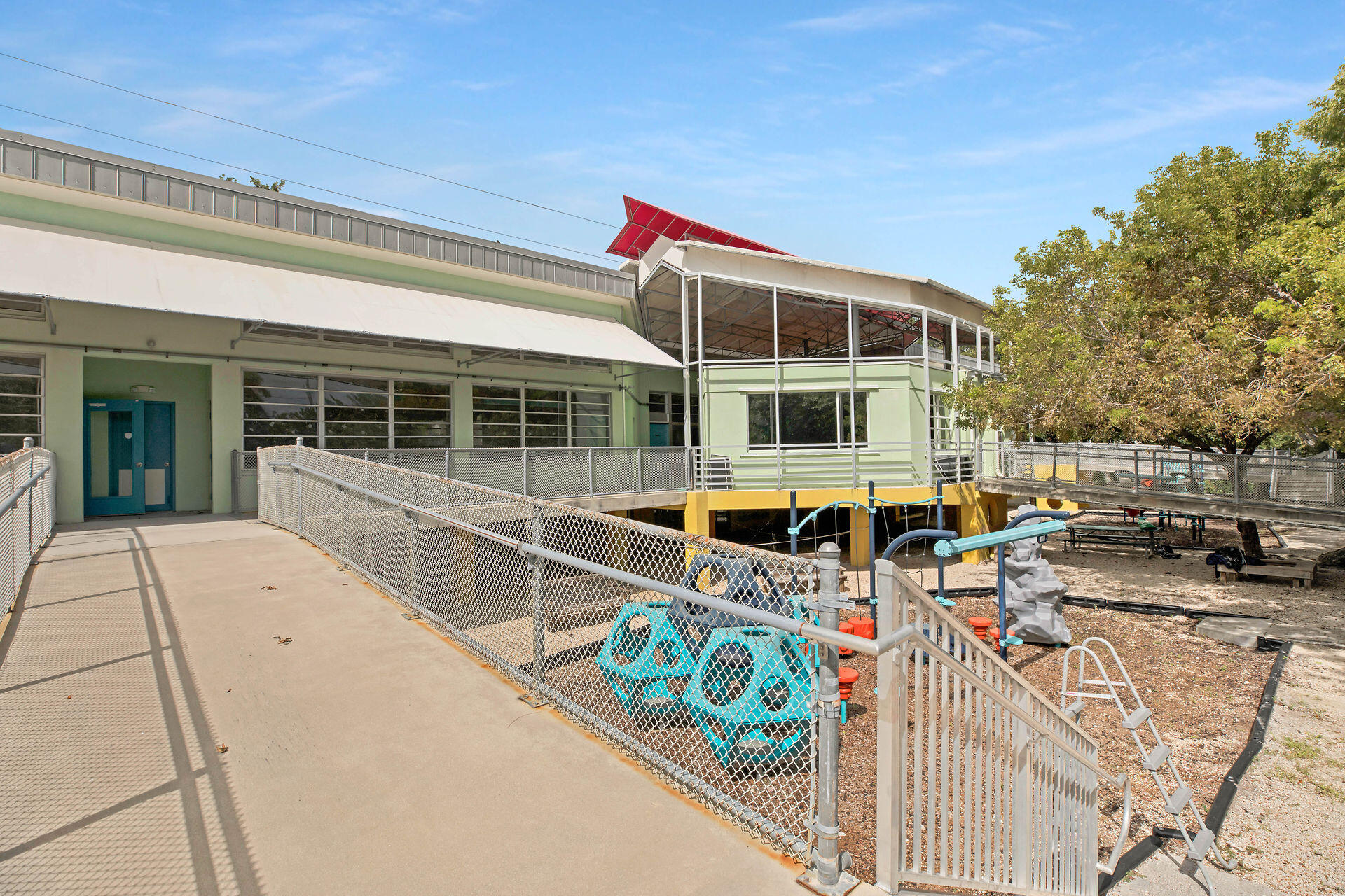 92295 Old State Road Unit: 4A