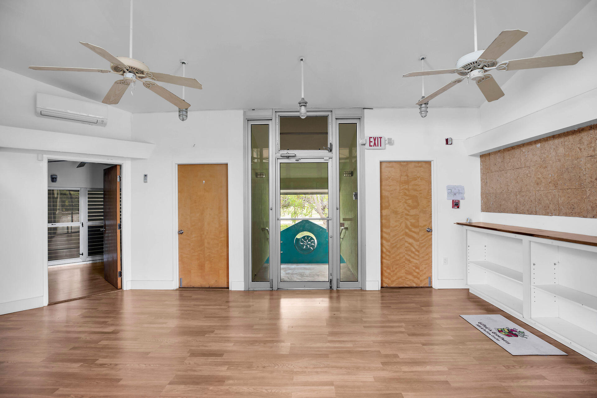 92295 Old State Road Unit: 4A