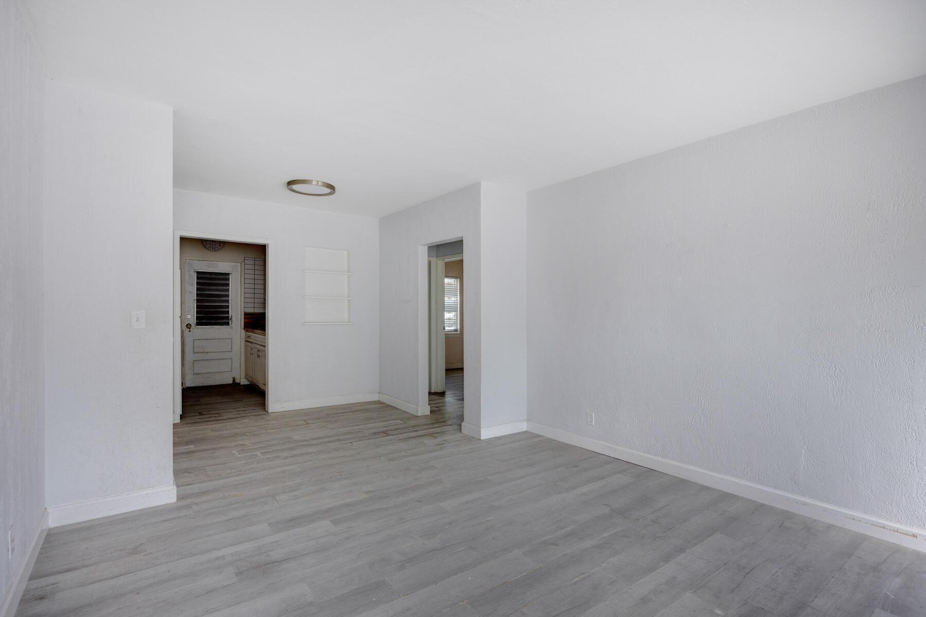 1224 2nd Street