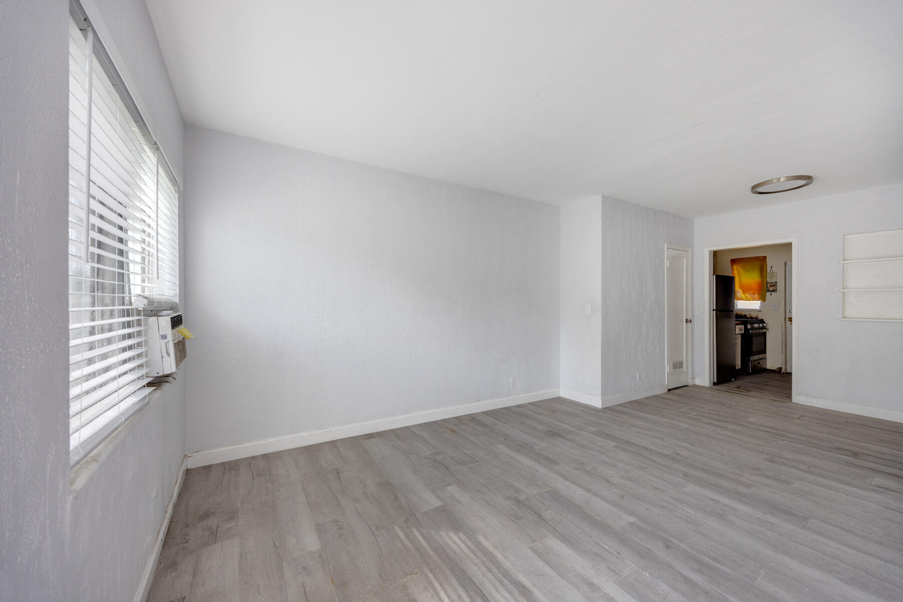 1224 2nd Street