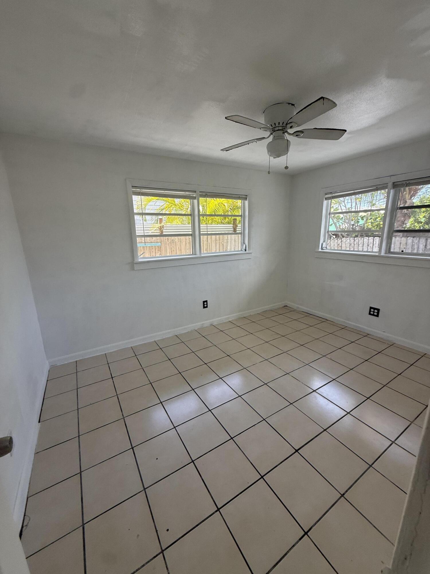 1614 Dennis Street Unit: B