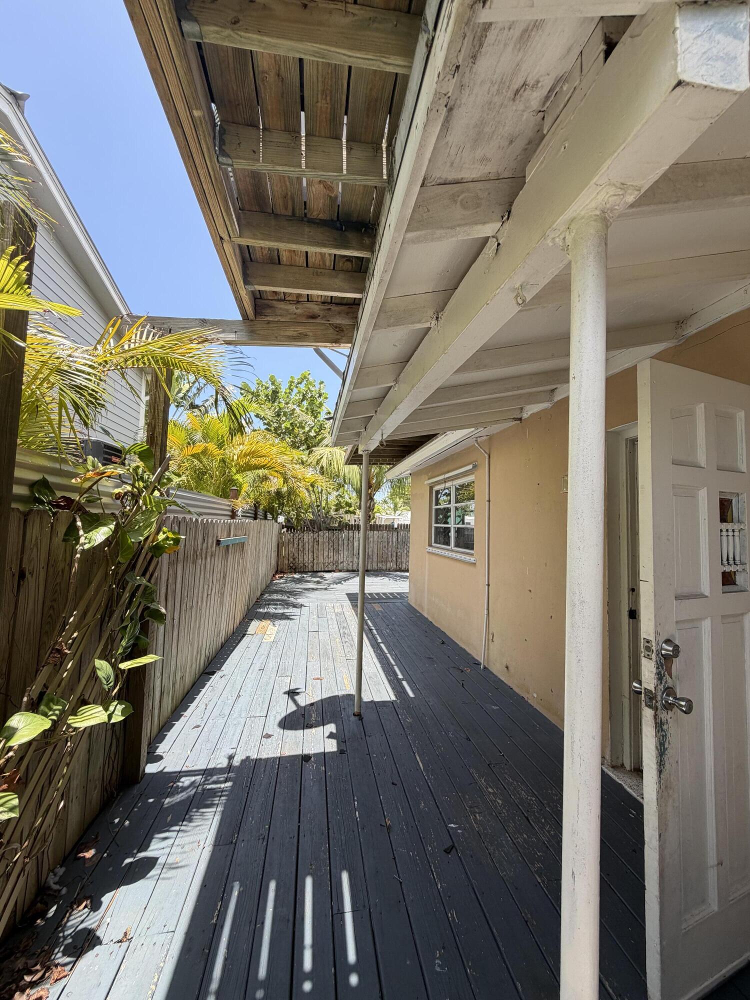 1614 Dennis Street Unit: B