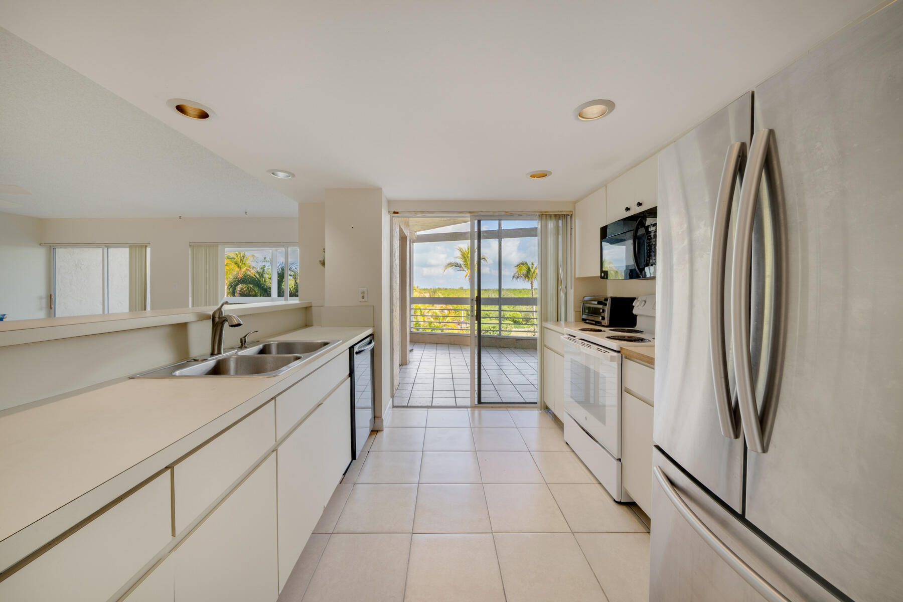 80450 Overseas Highway Unit: 204